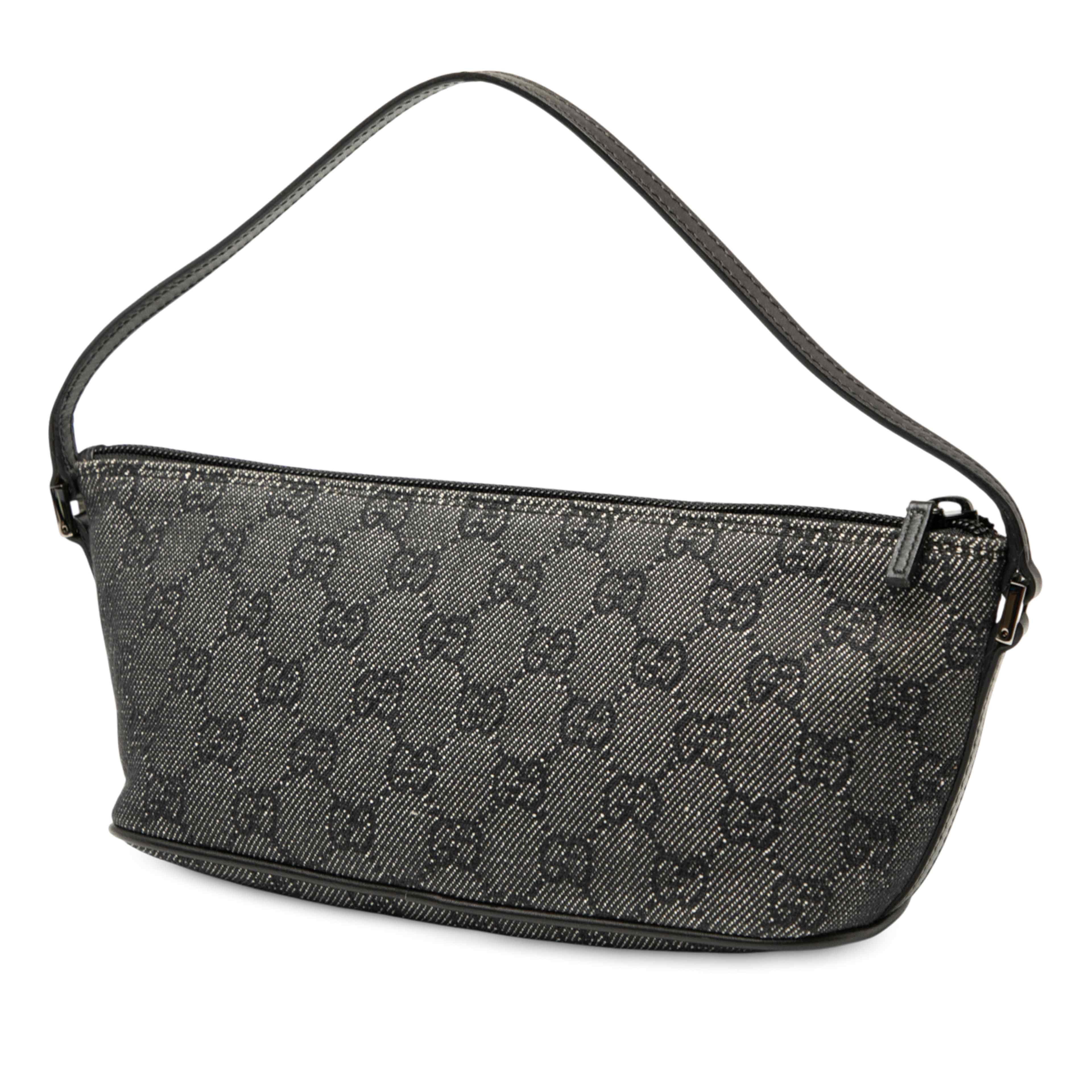 Gucci Gg Denim Boat, från Luxclusif, i färgen dark gray. Klicka för att öppna bilden i stort format