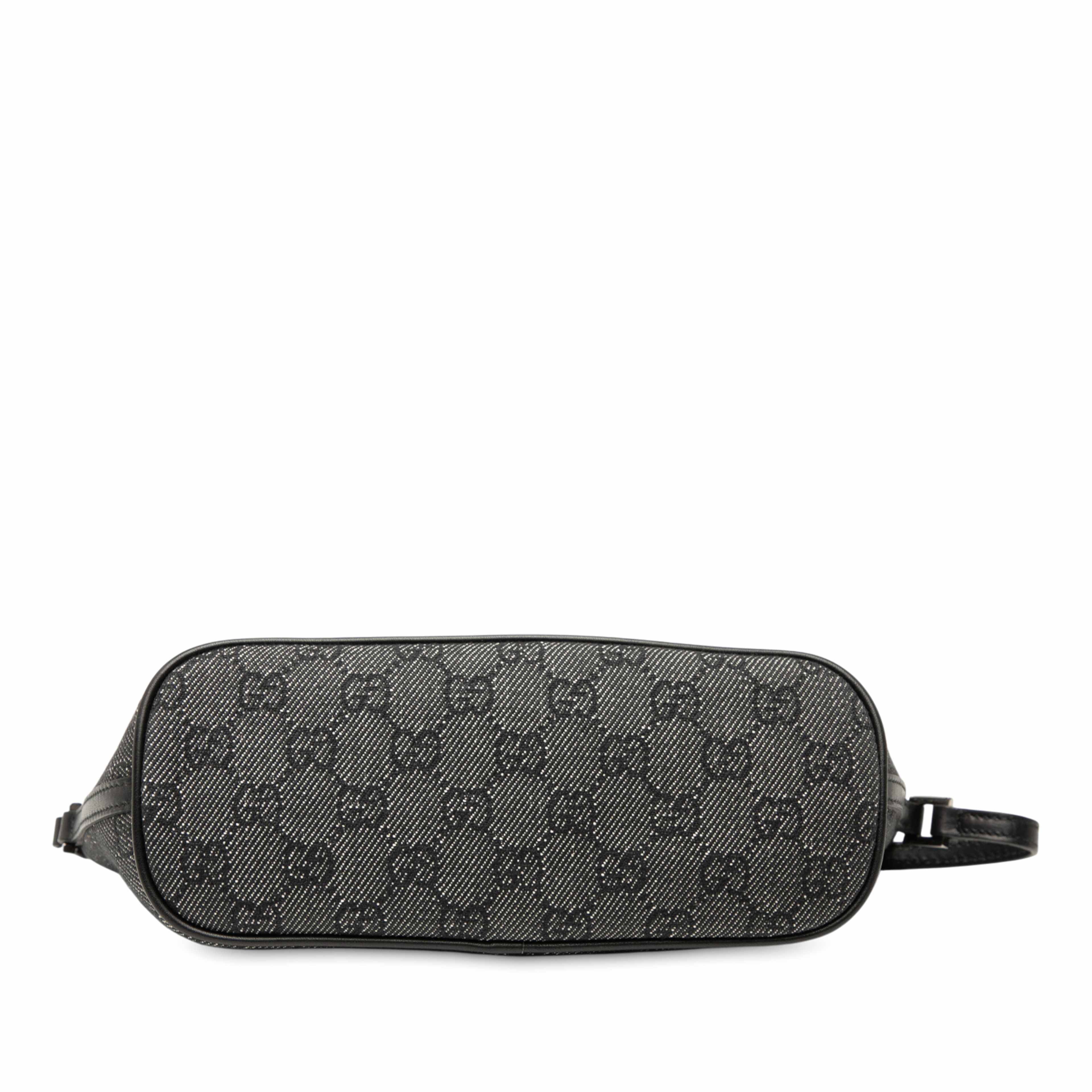 Gucci Gg Denim Boat, från Luxclusif, i färgen dark gray. Klicka för att öppna bilden i stort format