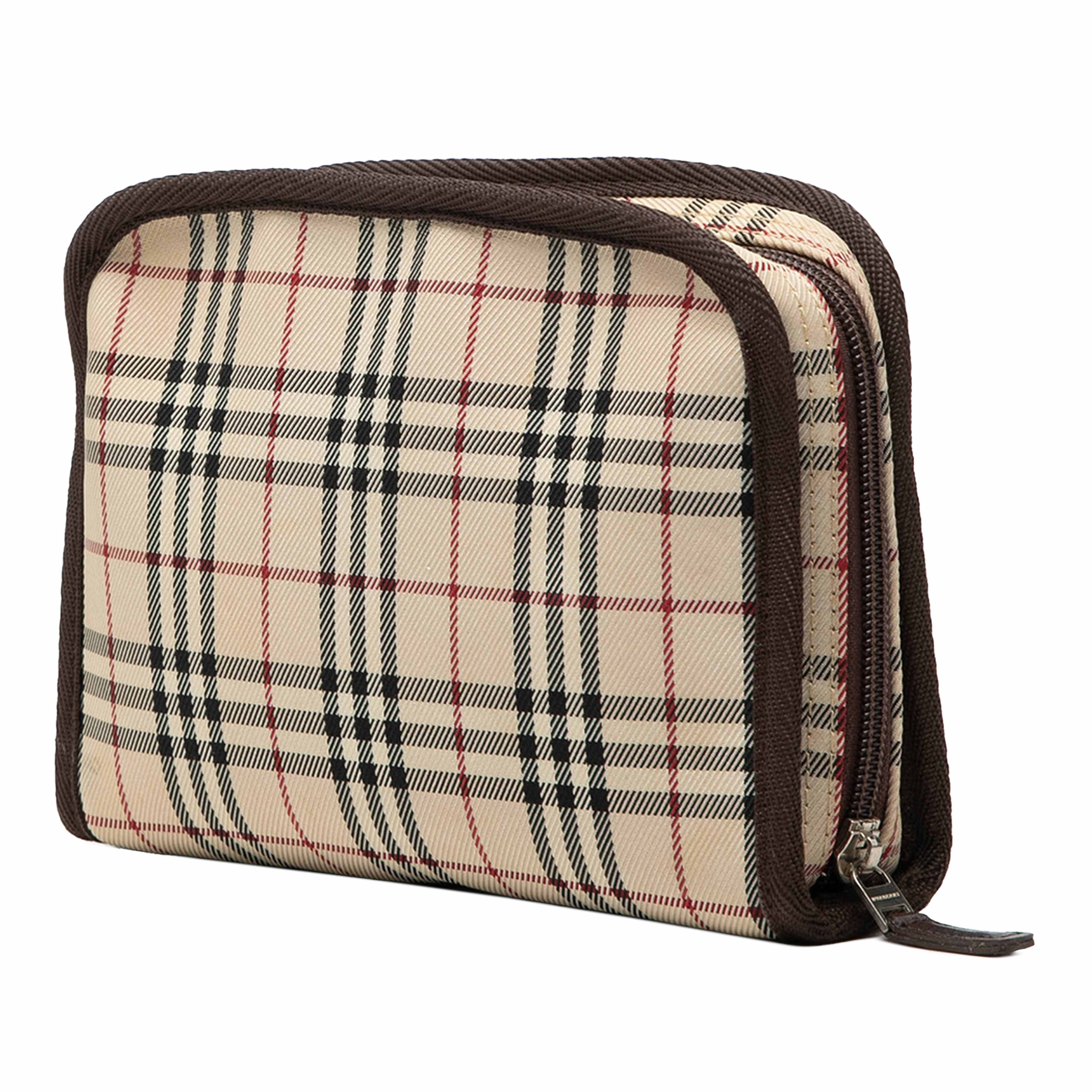 Burberry House Check Canvas Cosmetic Pouch, från Luxclusif, i färgen beige. Klicka för att öppna bilden i stort format