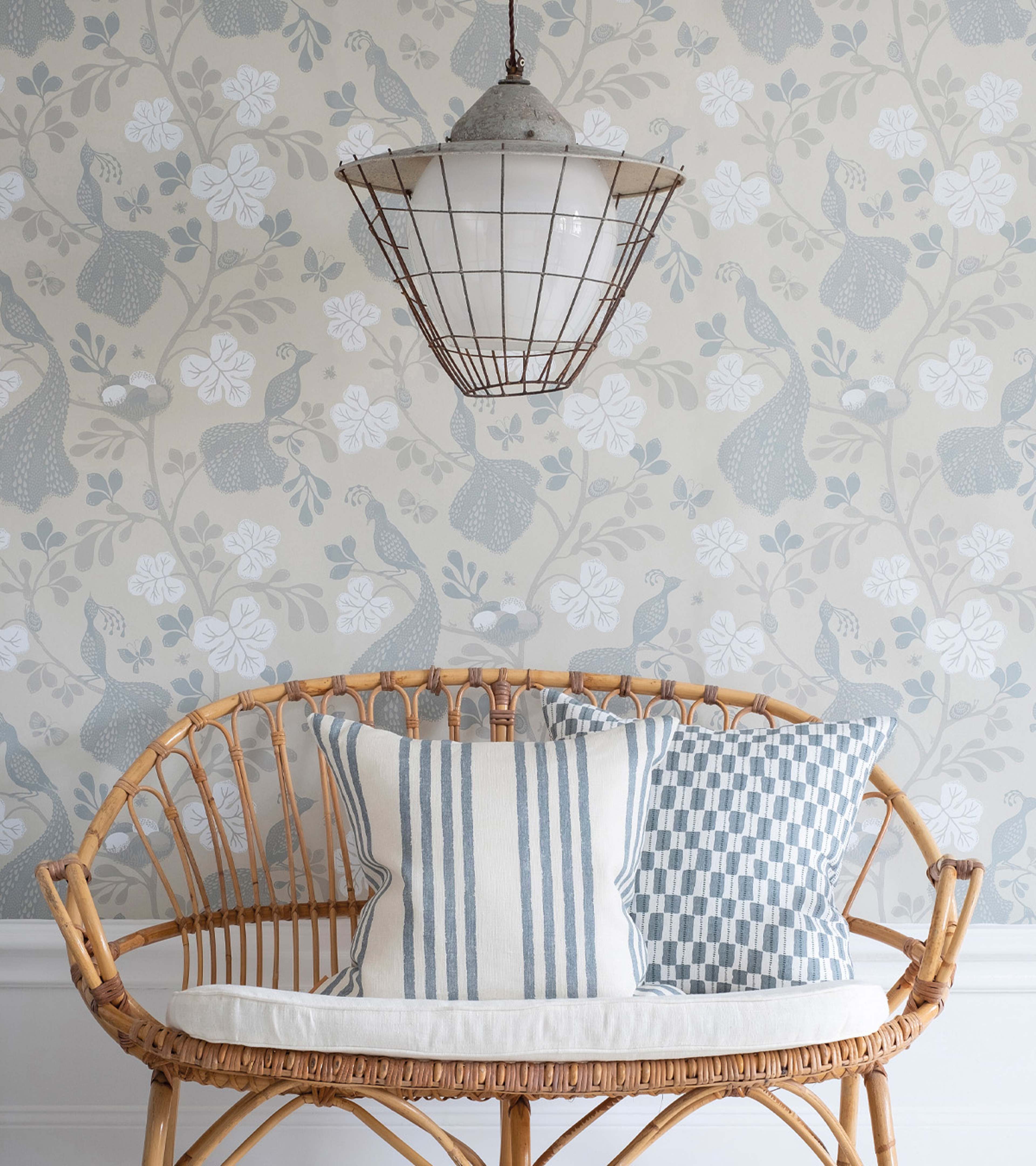 Cushion Cover Gustav - Ivory/blue 40x40 Cm, från Littlephant, i färgen ivory/dusty blue. Klicka för att öppna bilden i stort format