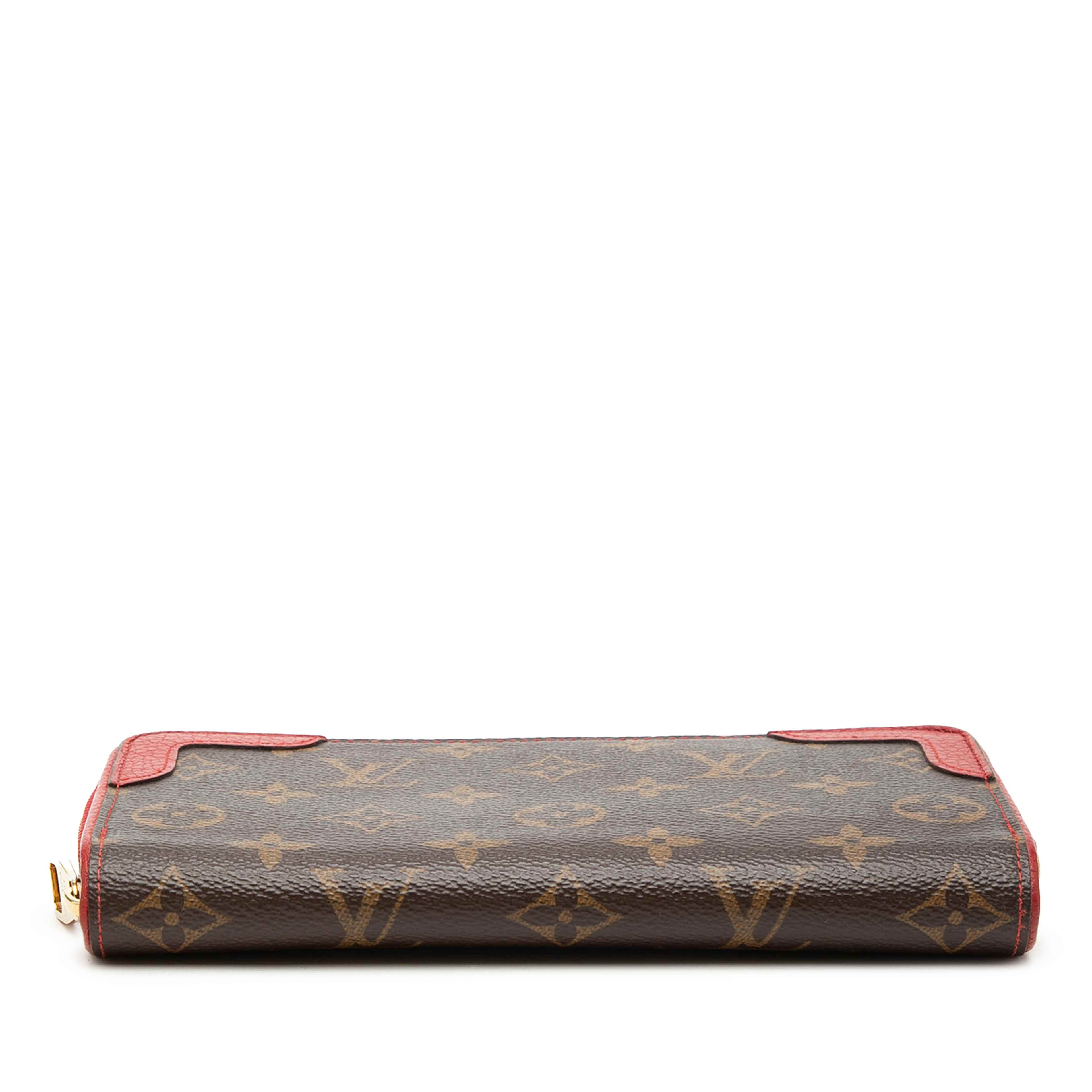 Louis Vuitton Monogram Retiro Zippy Wallet, från Luxclusif, i färgen brun. Klicka för att öppna bilden i stort format