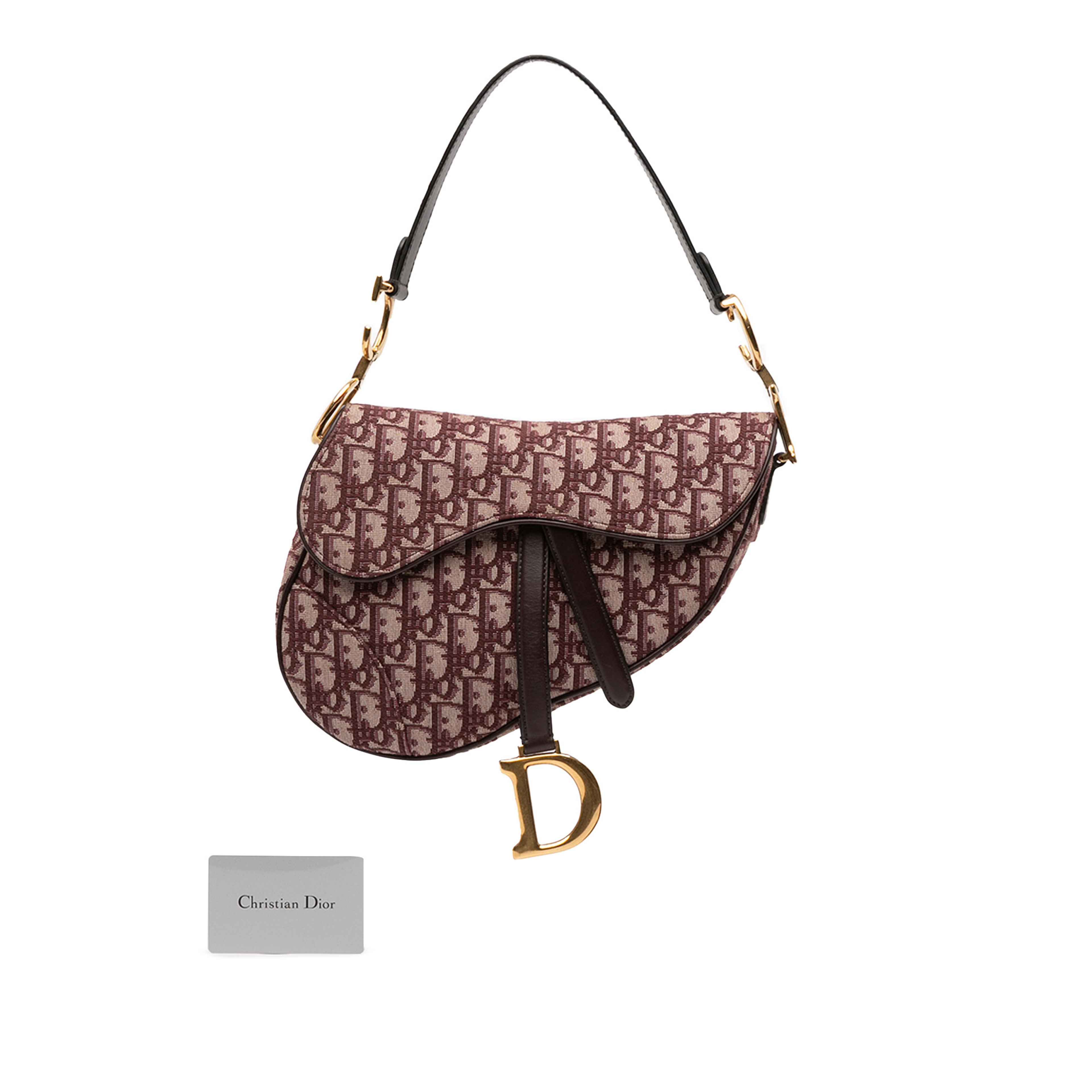 Dior Oblique Canvas Saddle Bag, från Luxclusif, i färgen röd. Klicka för att öppna bilden i stort format