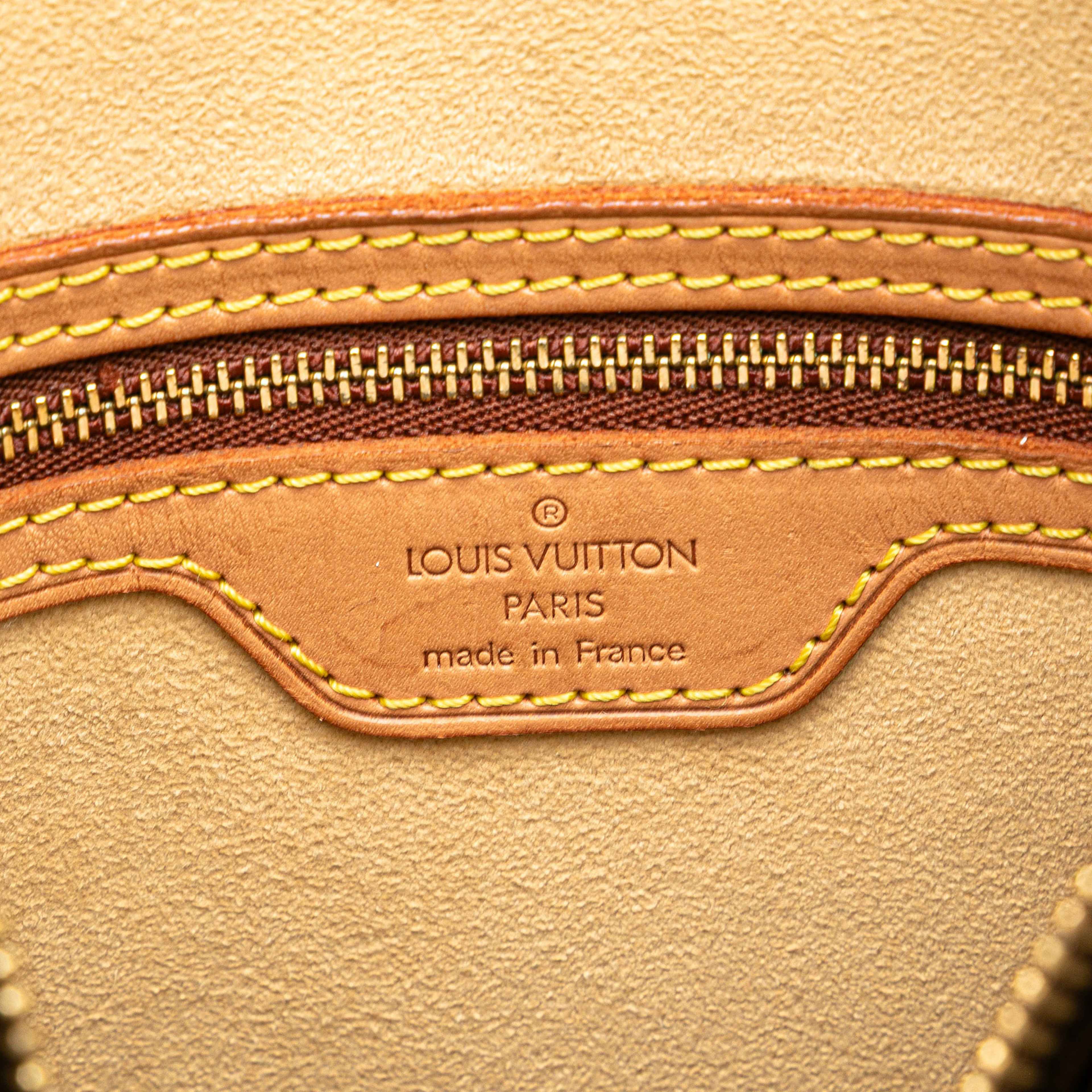 Louis Vuitton Monogram Looping Gm