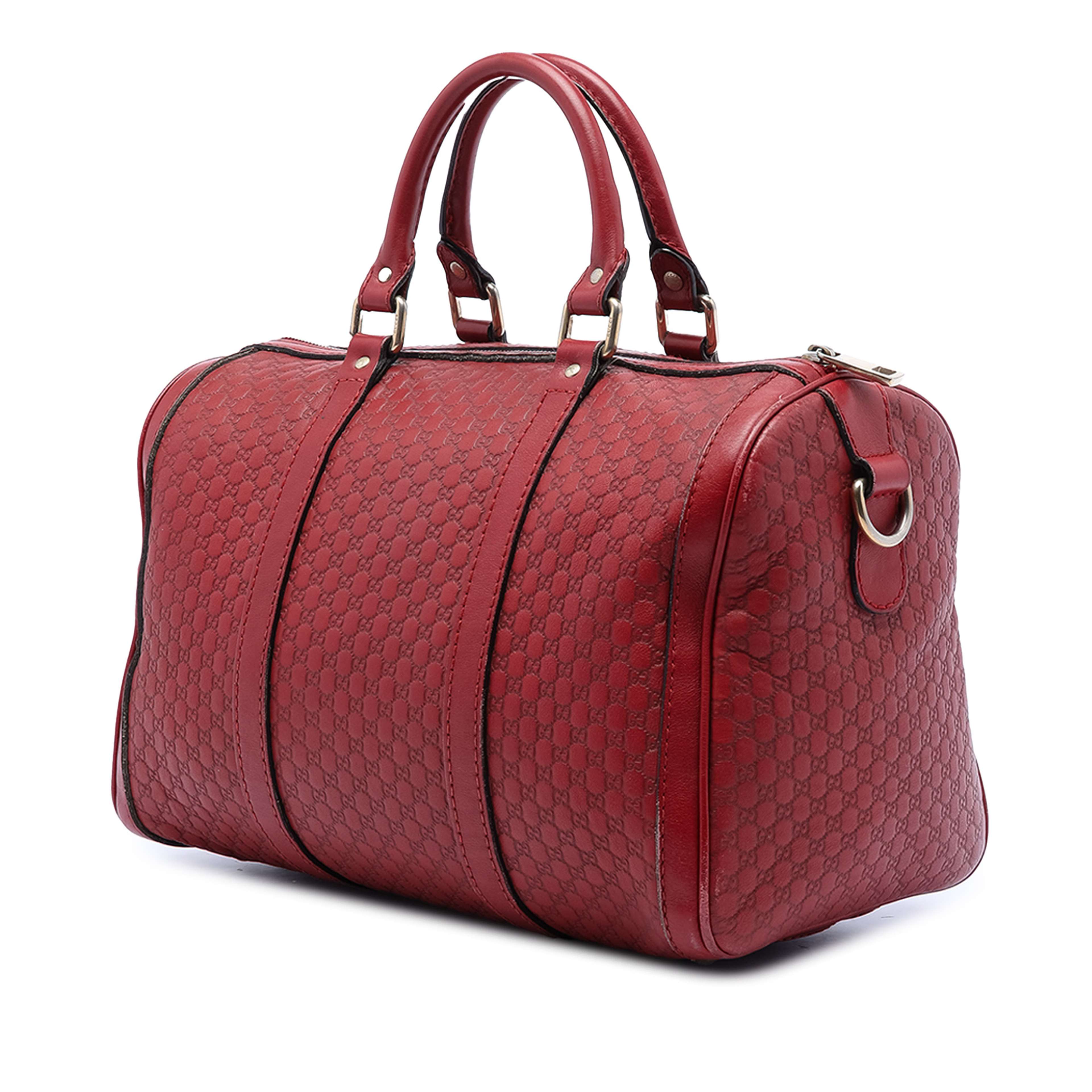 Gucci Microguccissima Joy Boston Bag, från Luxclusif, i färgen red. Klicka för att öppna bilden i stort format