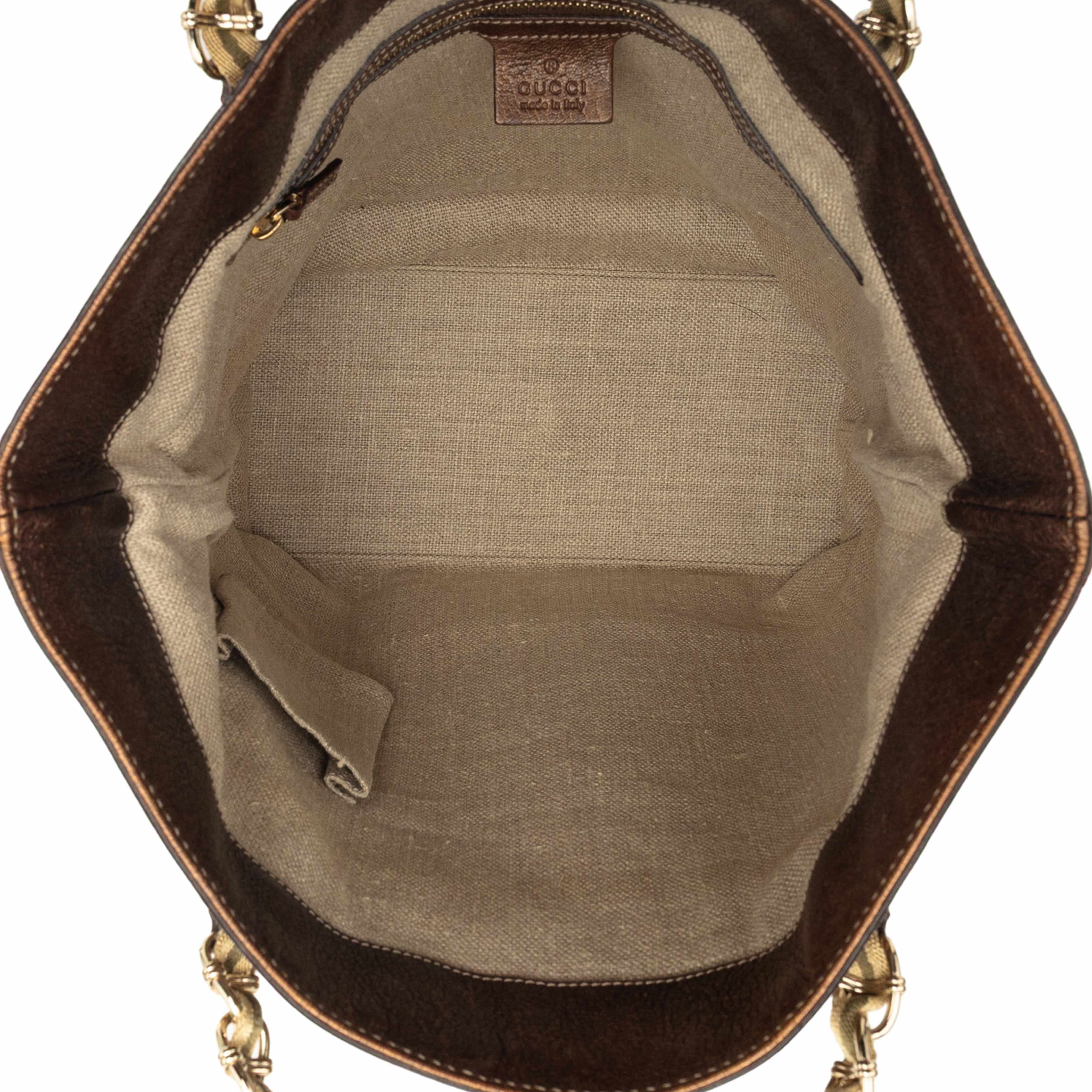 Gucci Metallic Calfskin Capri Chain Tote, från Luxclusif, i färgen brun. Klicka för att öppna bilden i stort format
