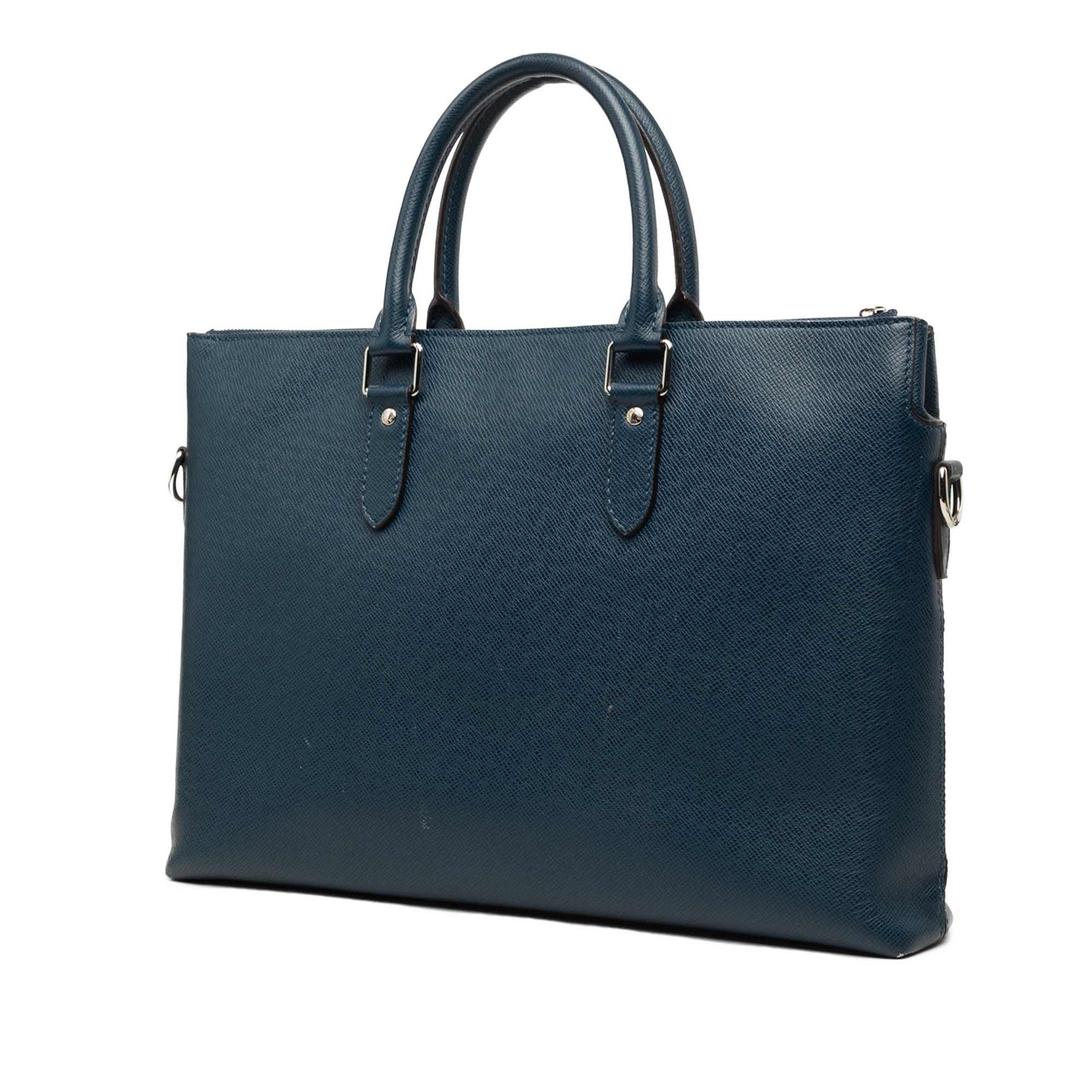 Louis Vuitton Taiga Anton Soft Briefcase, från Luxclusif, i färgen blå. Klicka för att öppna bilden i stort format