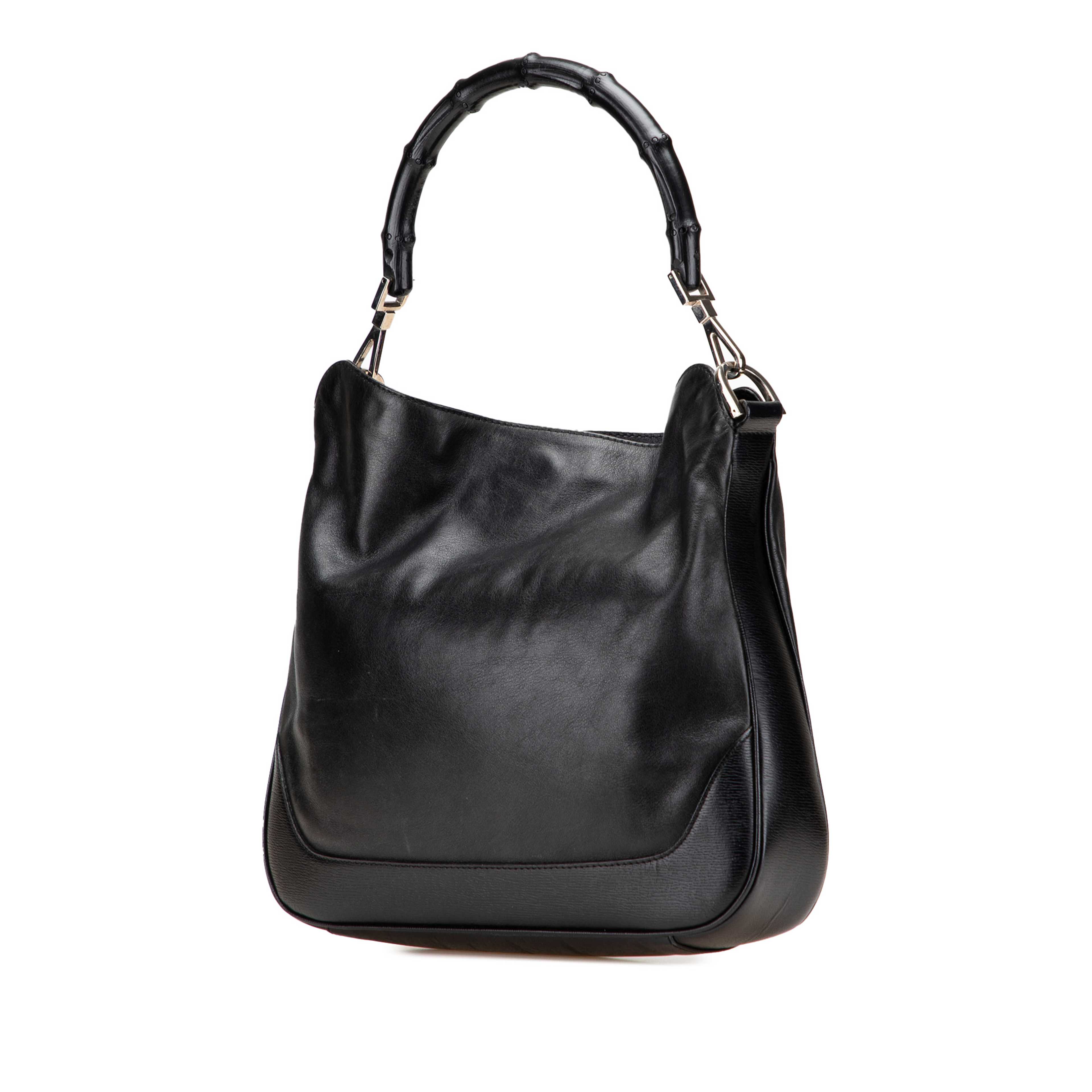 Gucci Leather Bamboo Satchel, från Luxclusif, i färgen black.
