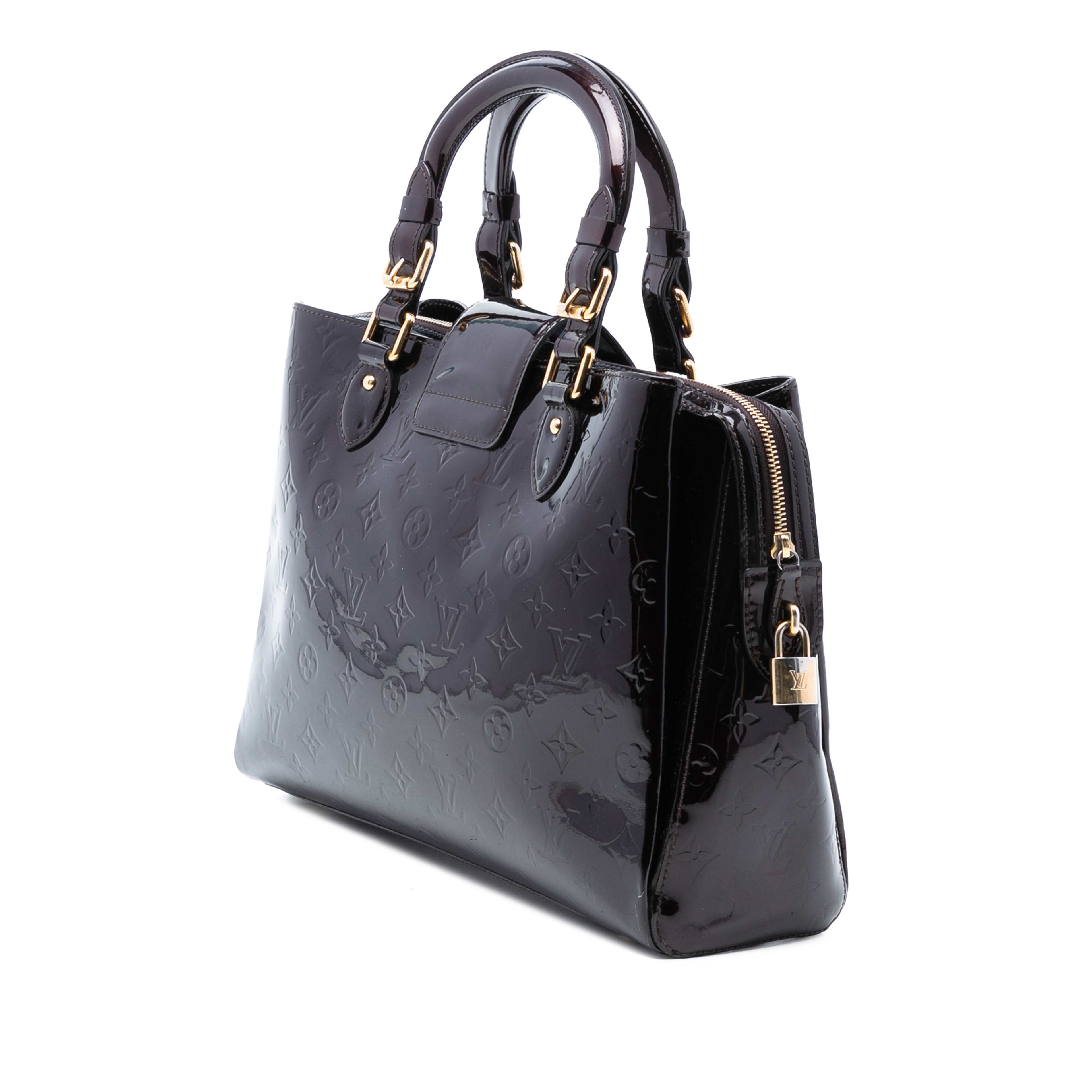 Louis Vuitton Monogram Vernis Melrose Avenue, från Luxclusif, i färgen purple. Klicka för att öppna bilden i stort format