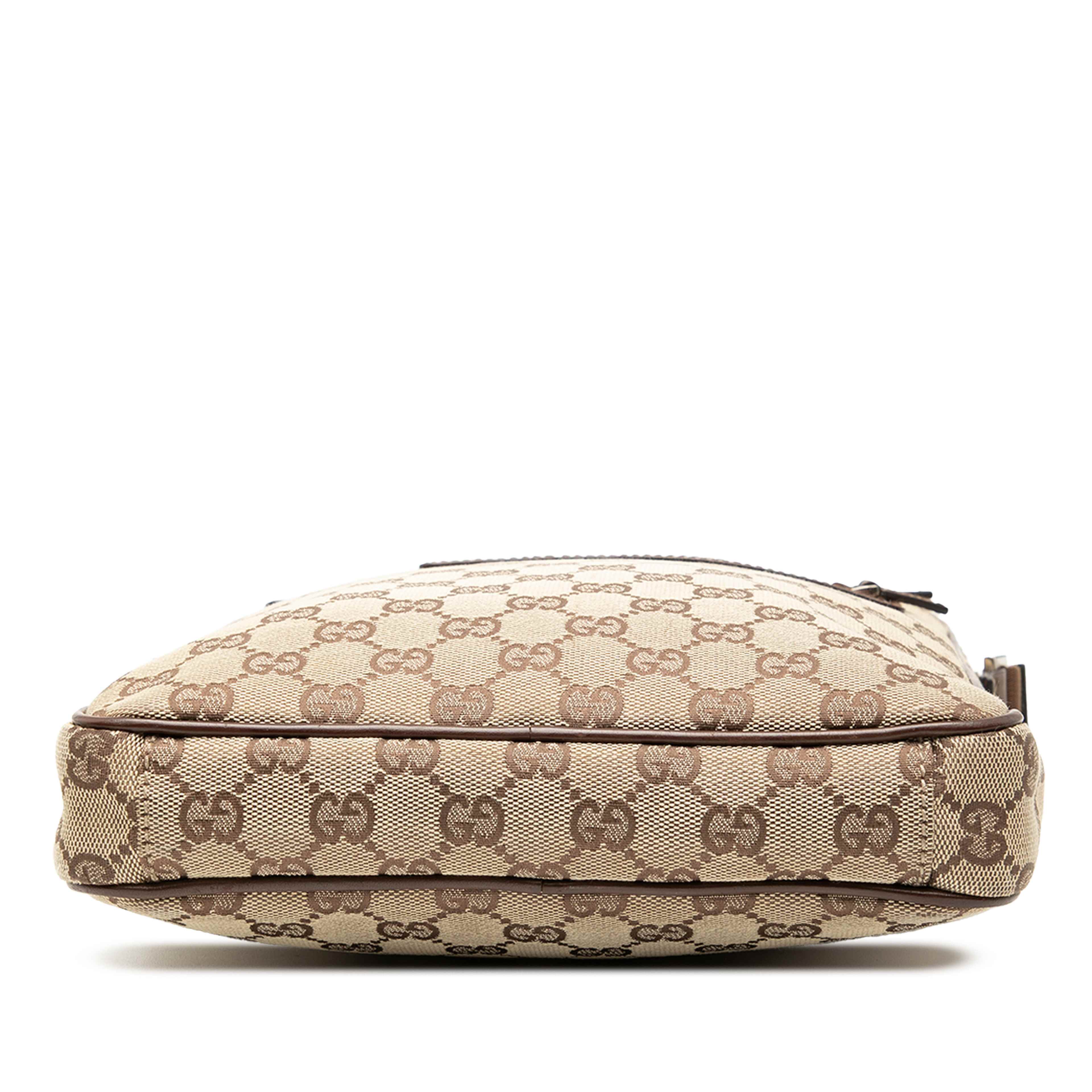 Gucci Gg Canvas Crossbody, från Luxclusif, i färgen beige. Klicka för att öppna bilden i stort format