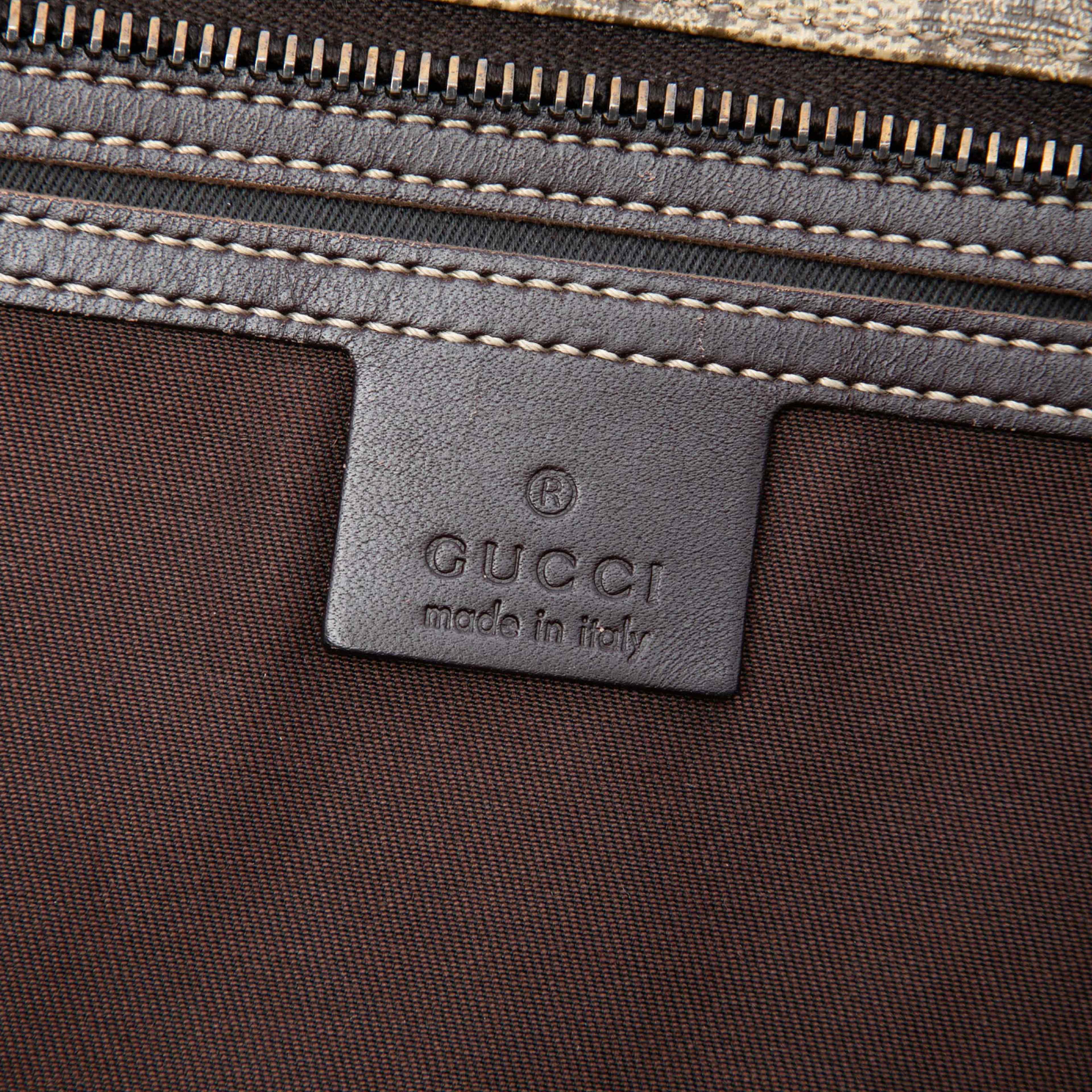 Gucci Medium Gg Supreme Tote, från Luxclusif, i färgen beige. Klicka för att öppna bilden i stort format