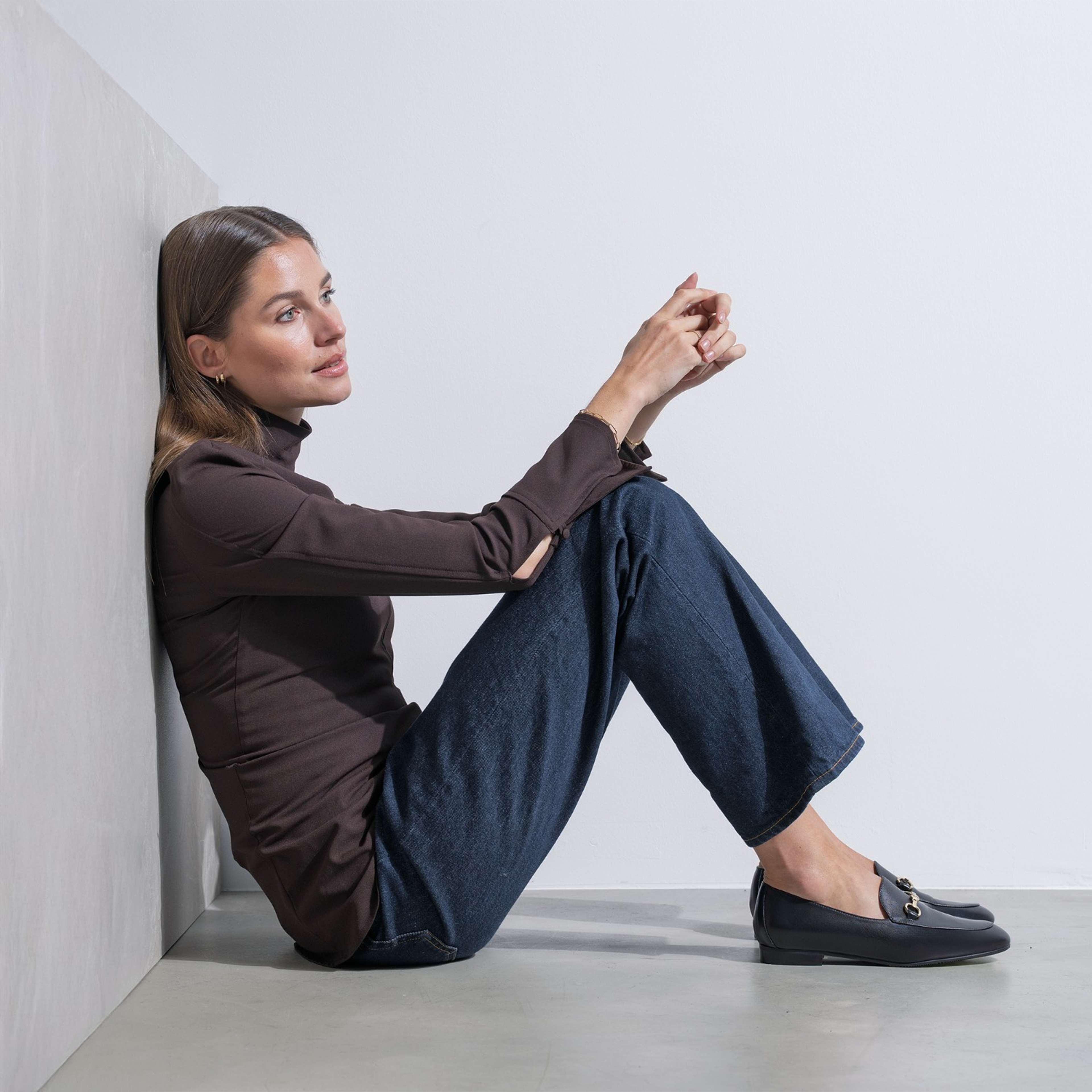 Isabel Bernard Vendôme Loafers, från Isabel Bernard, i färgen Black. Klicka för att öppna bilden i stort format