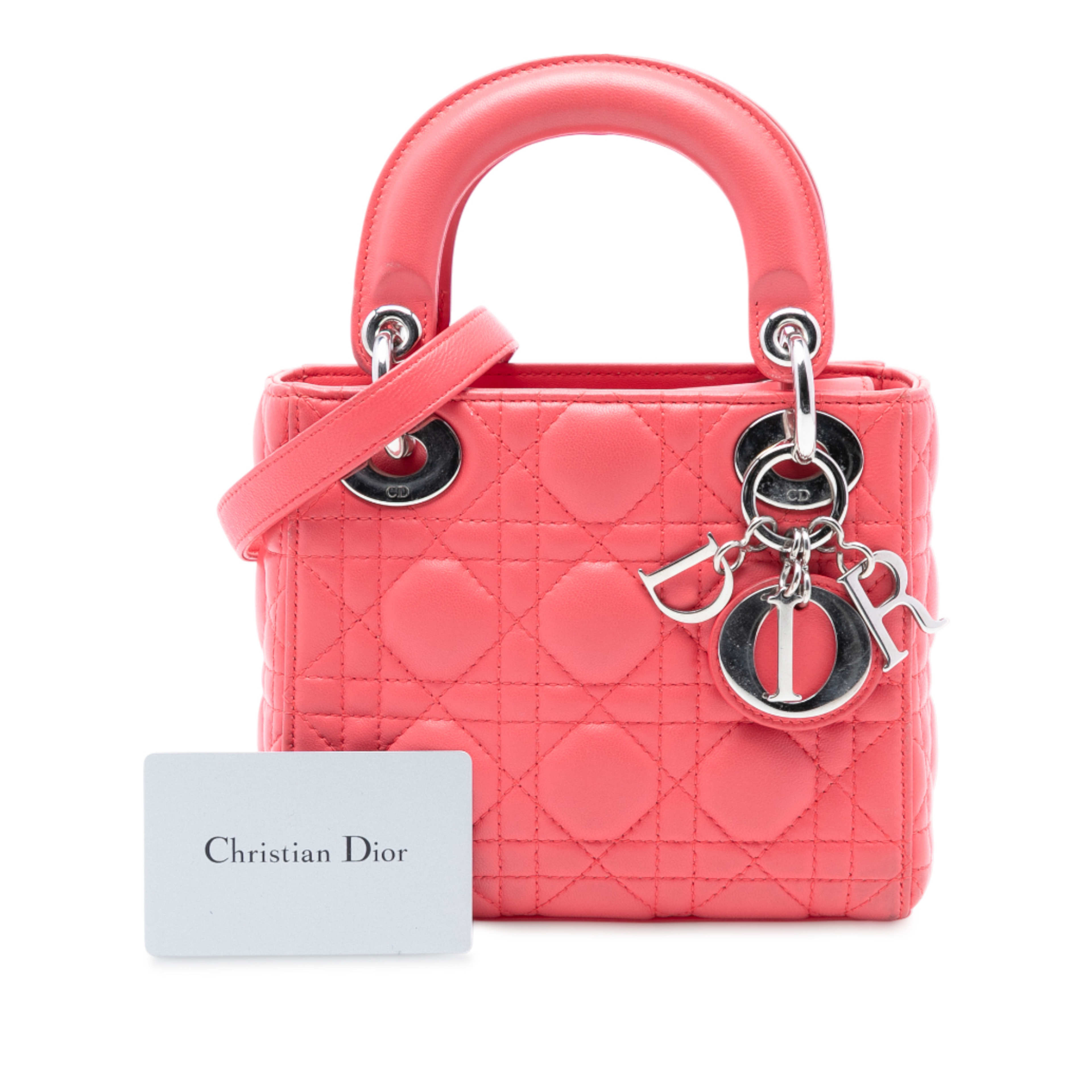 Dior Mini Lambskin Cannage Lady Dior, från Luxclusif, i färgen rosa. Klicka för att öppna bilden i stort format