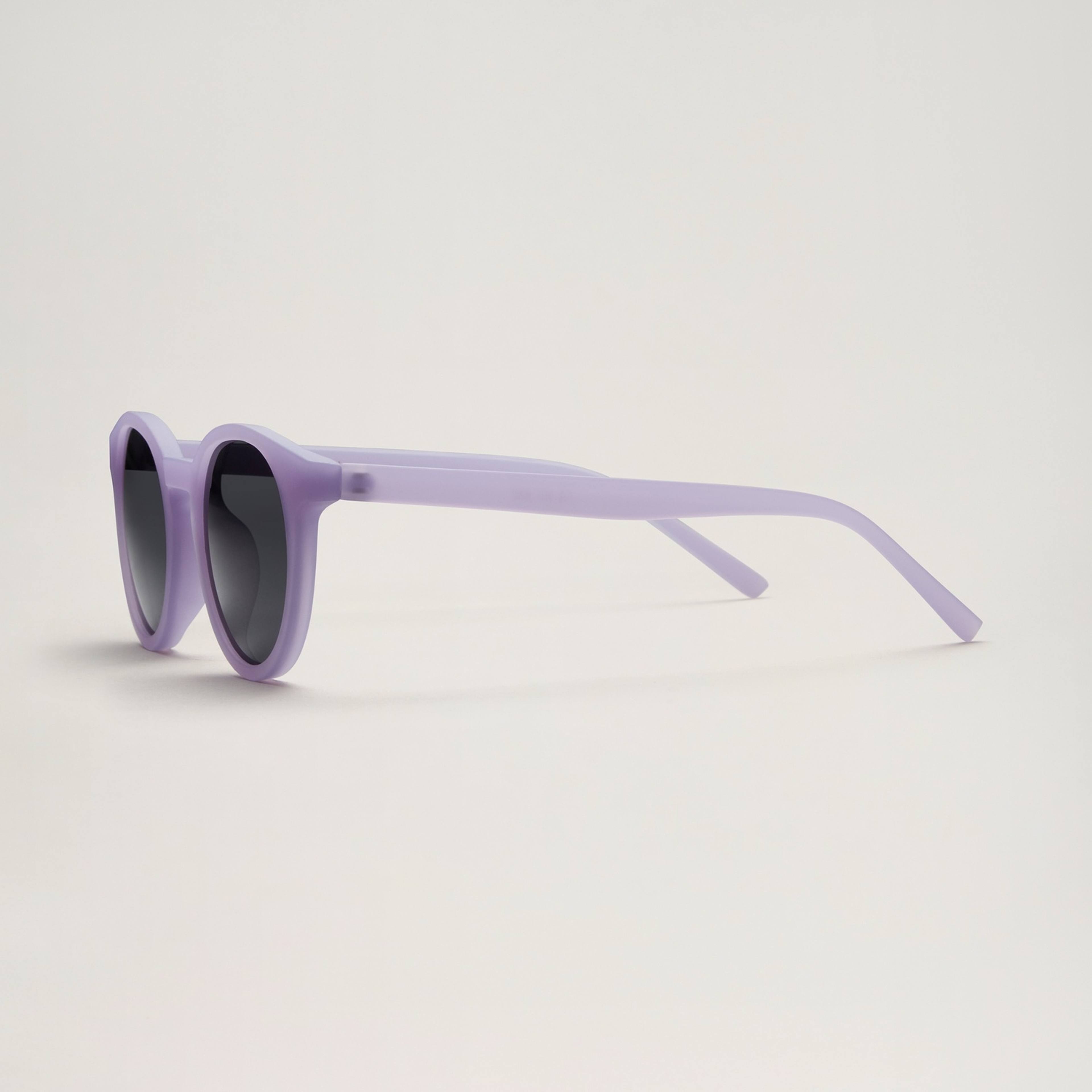 Babymocs Solglasögon Classic Shape - Barn, från BabyMocs, i färgen purple. Klicka för att öppna bilden i stort format