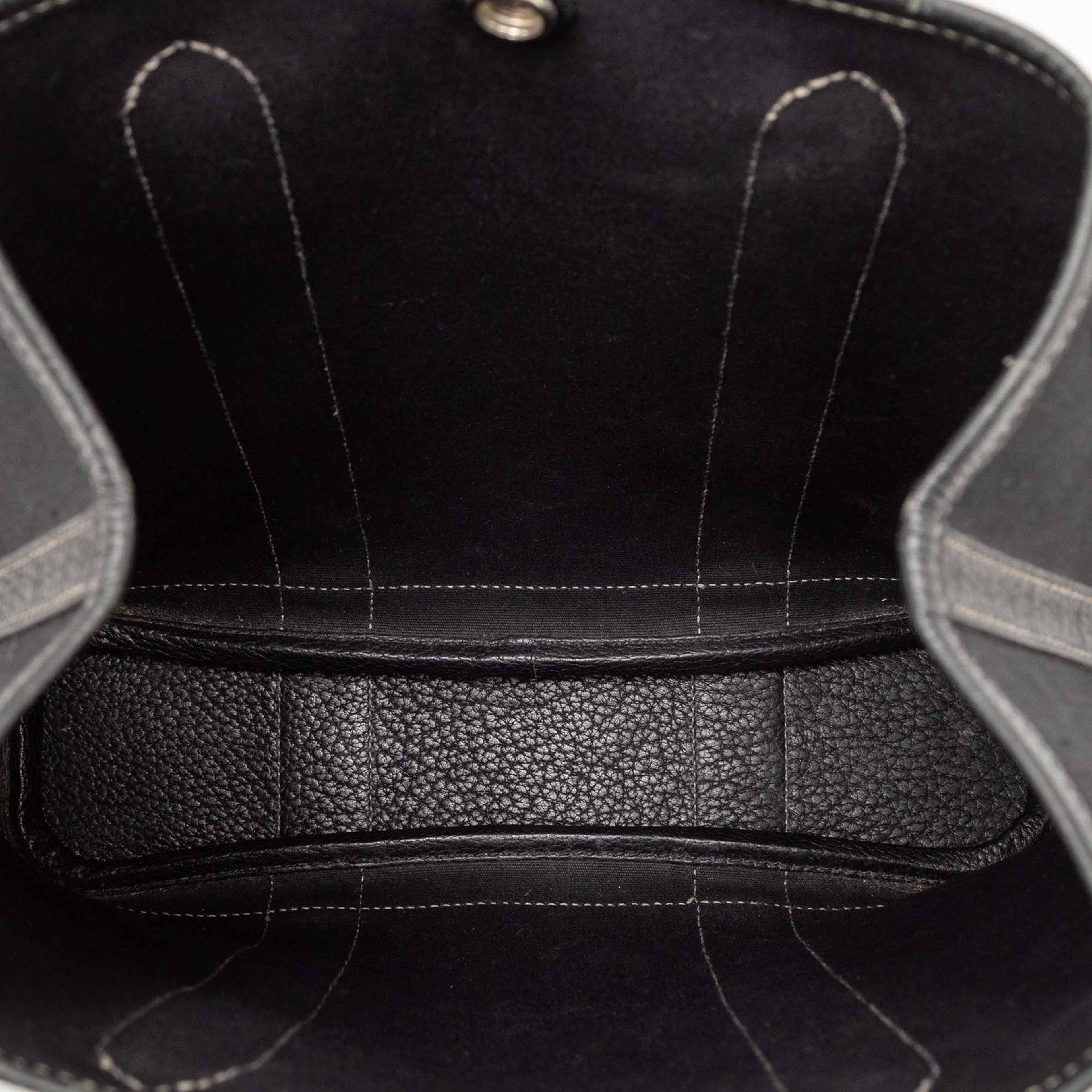 Hermès Toile And Negonda Garden File 28, från Luxclusif, i färgen black. Klicka för att öppna bilden i stort format