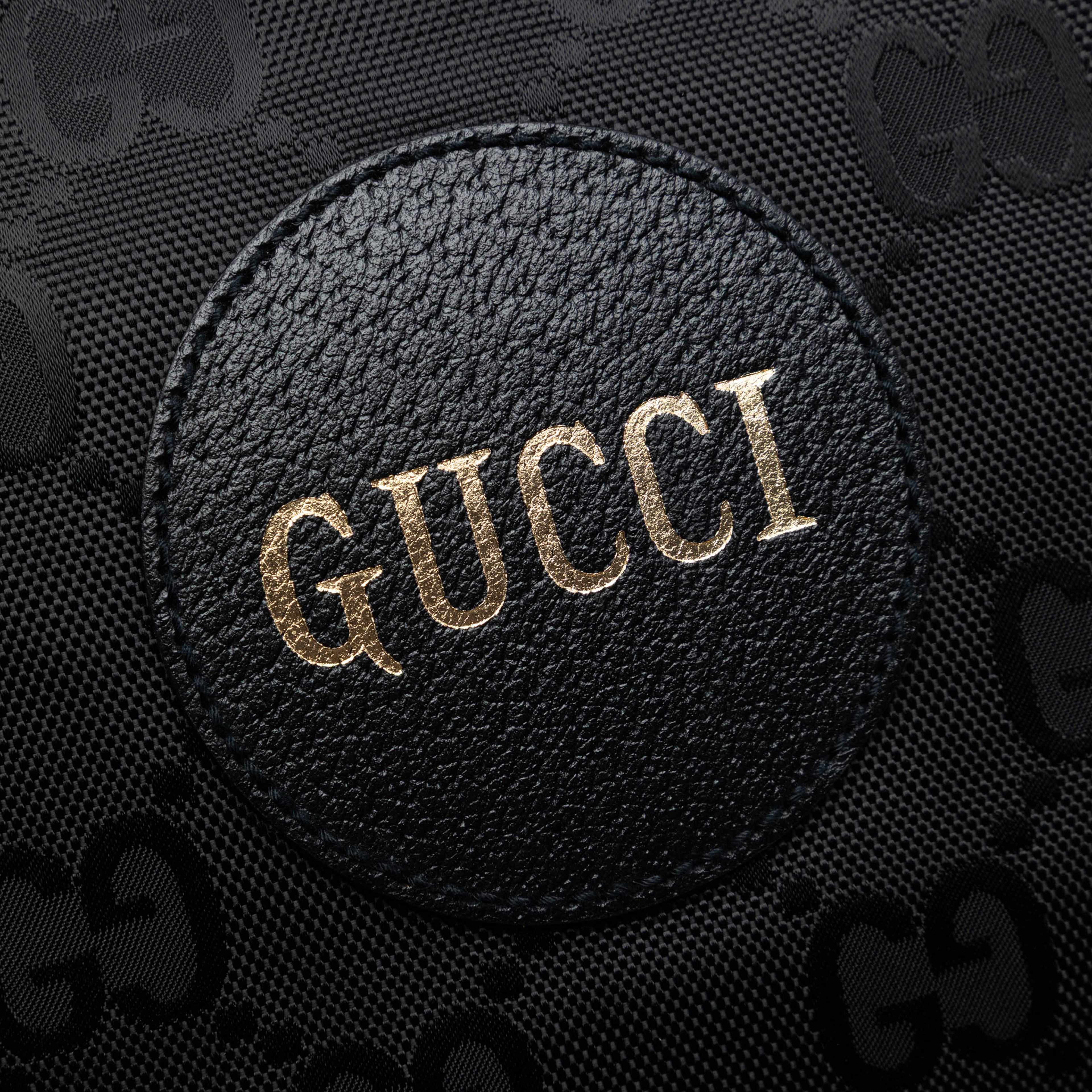 Gucci Gg Econyl Off The Grid Convertible Tote, från Luxclusif, i färgen black. Klicka för att öppna bilden i stort format