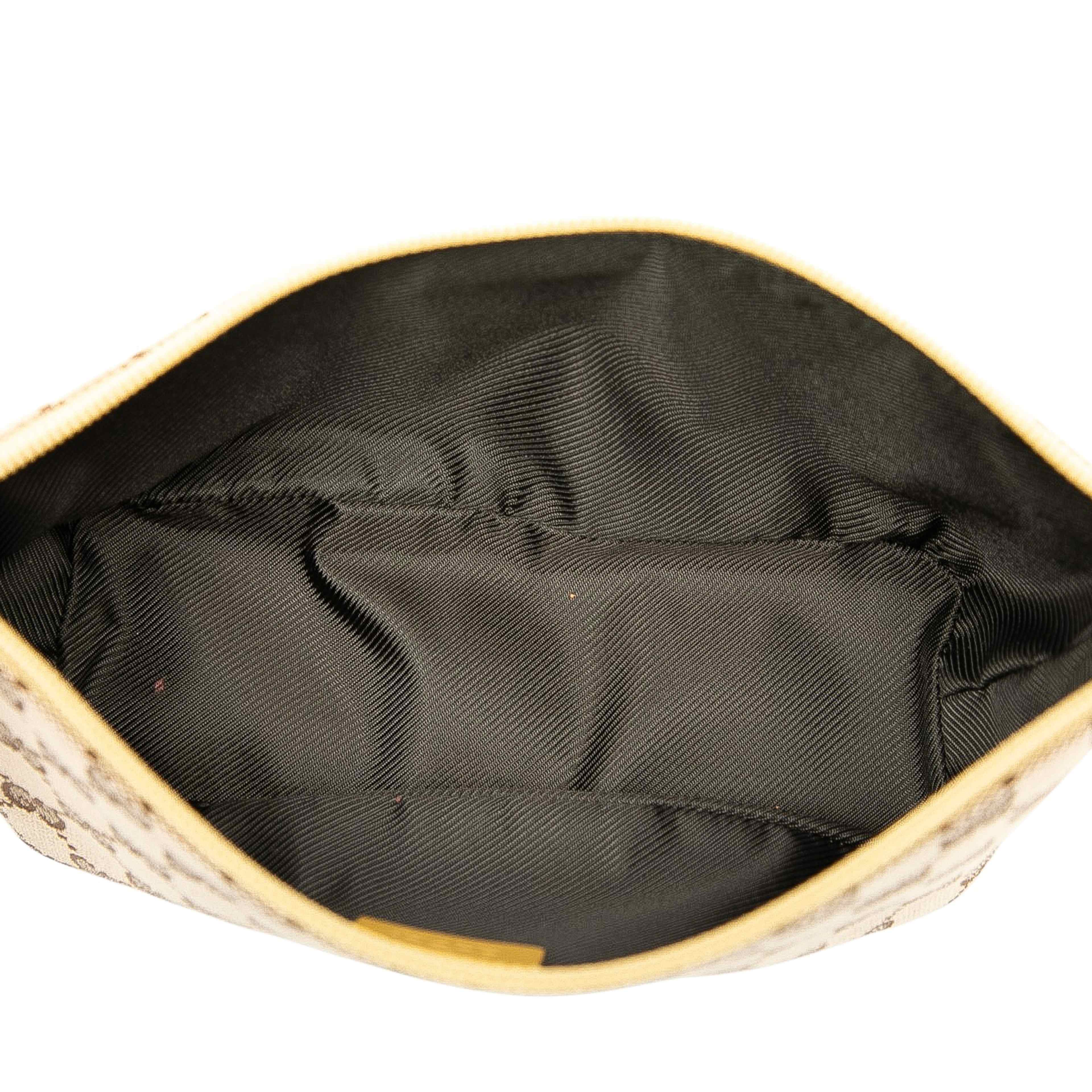 Gucci Gg Canvas Boat, från Luxclusif, i färgen beige. Klicka för att öppna bilden i stort format