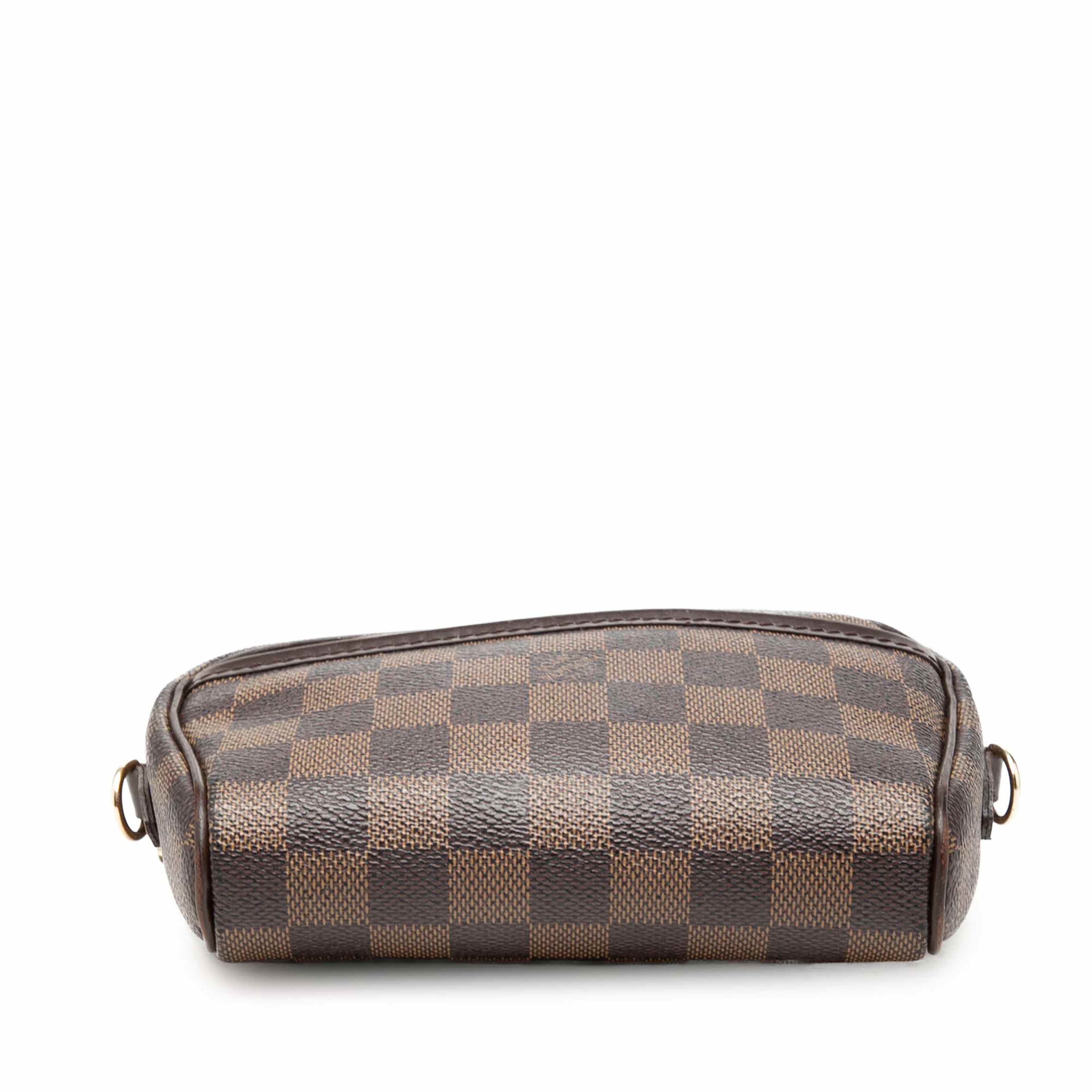 Louis Vuitton Damier Ebene Ipanema Pochette, från Luxclusif, i färgen brun. Klicka för att öppna bilden i stort format