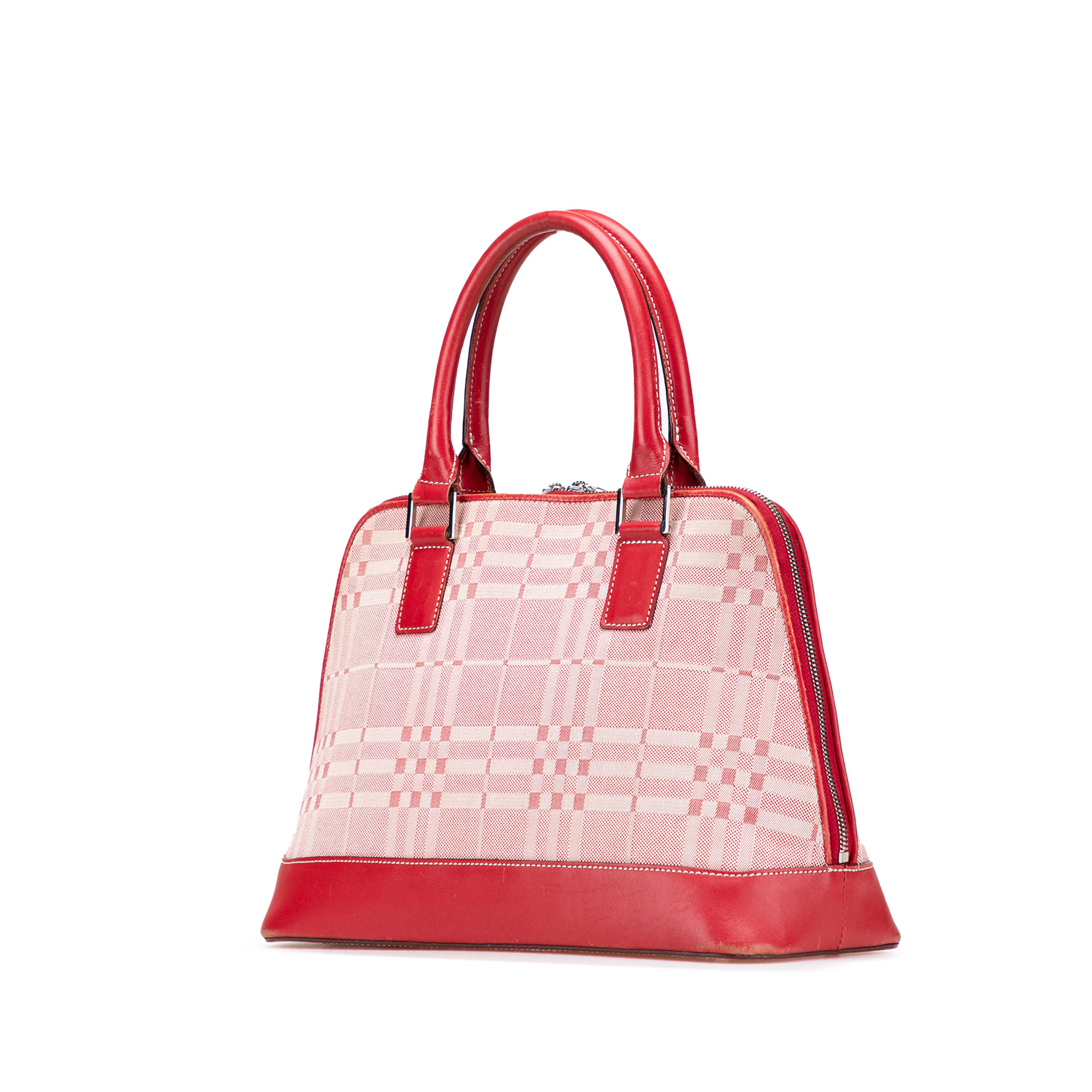 Burberry Leather Trimmed Tonal Check Canvas Dome Handbag, från Luxclusif, i färgen red. Klicka för att öppna bilden i stort format