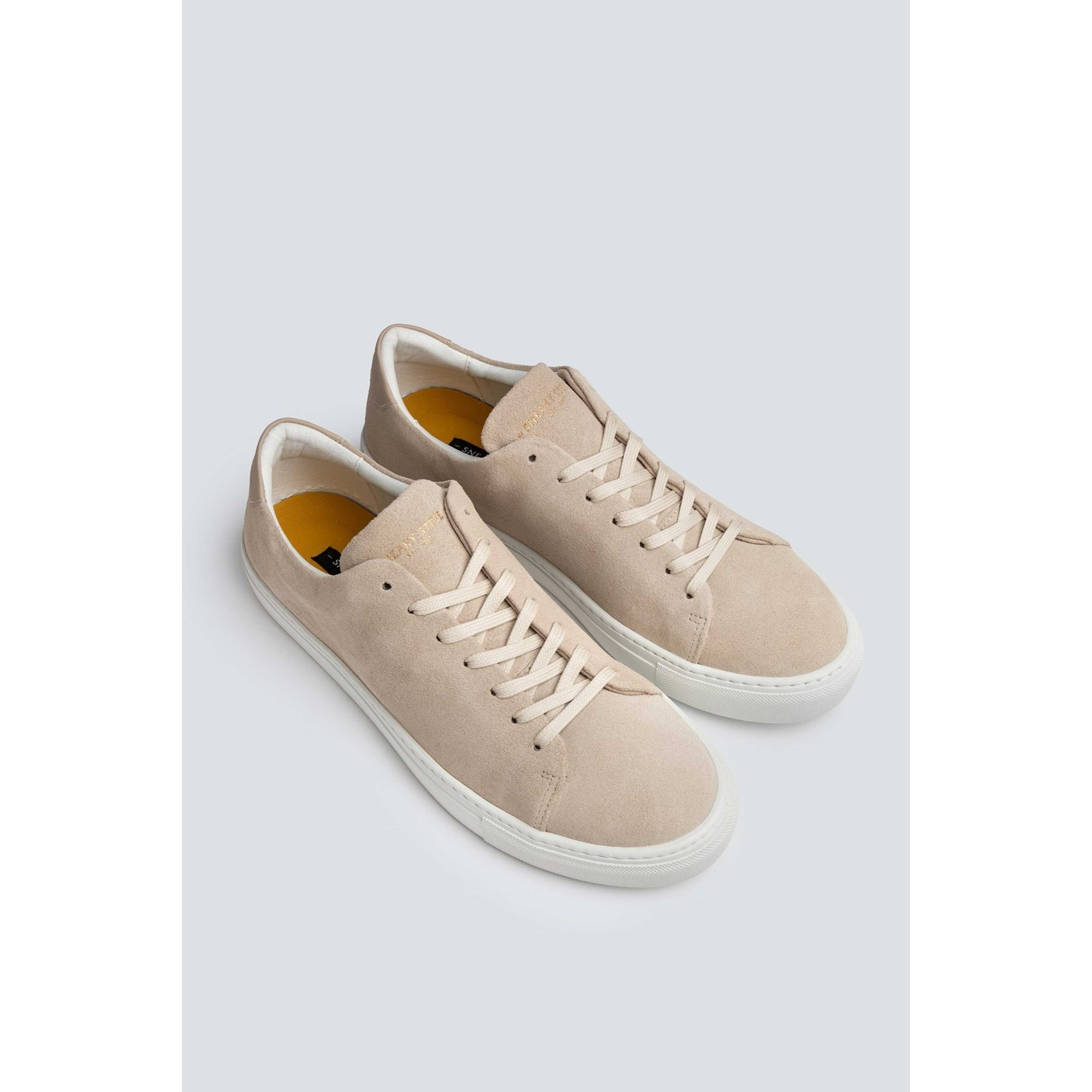 Moore Suede