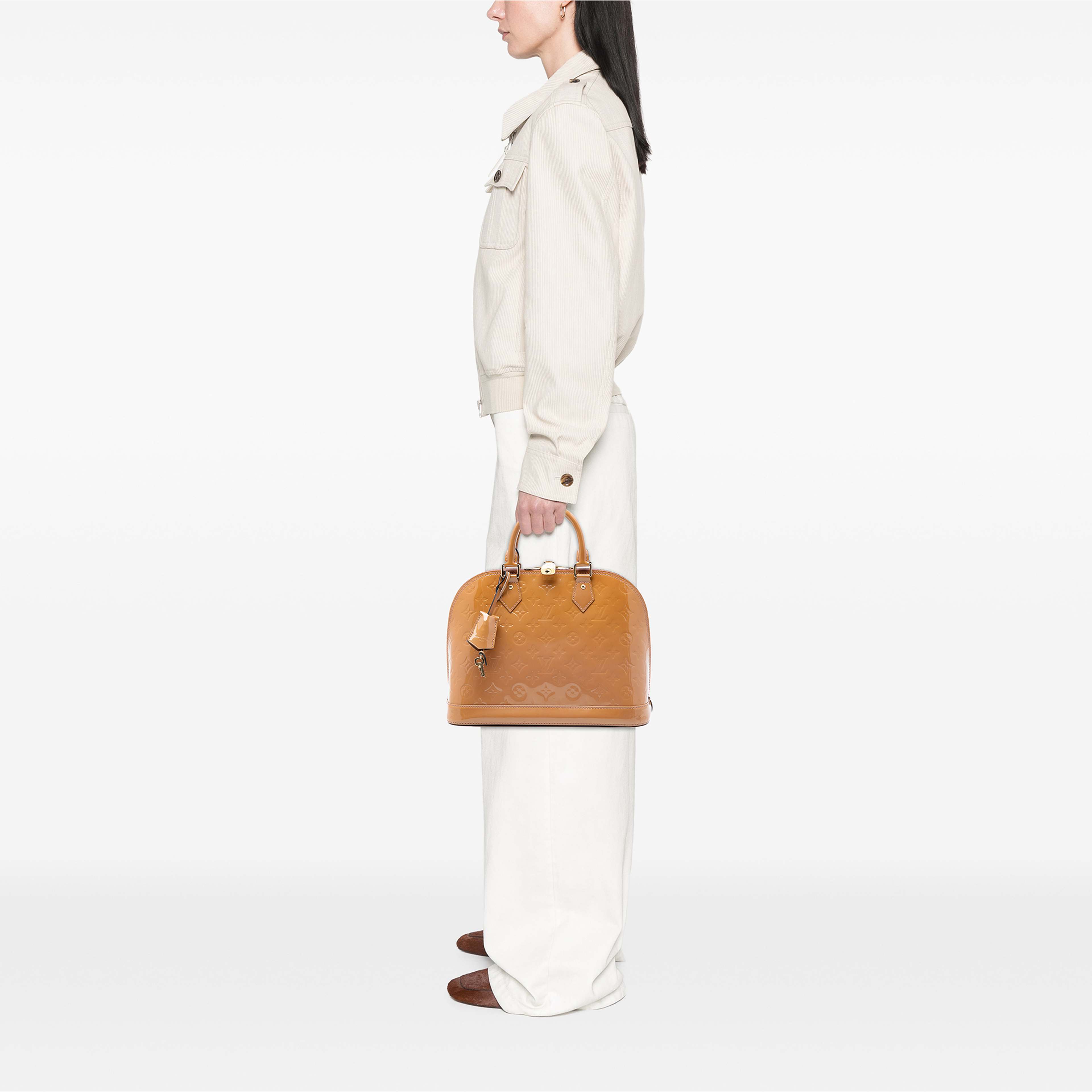 Louis Vuitton Monogram Vernis Alma Pm, från Luxclusif, i färgen brun. Klicka för att öppna bilden i stort format