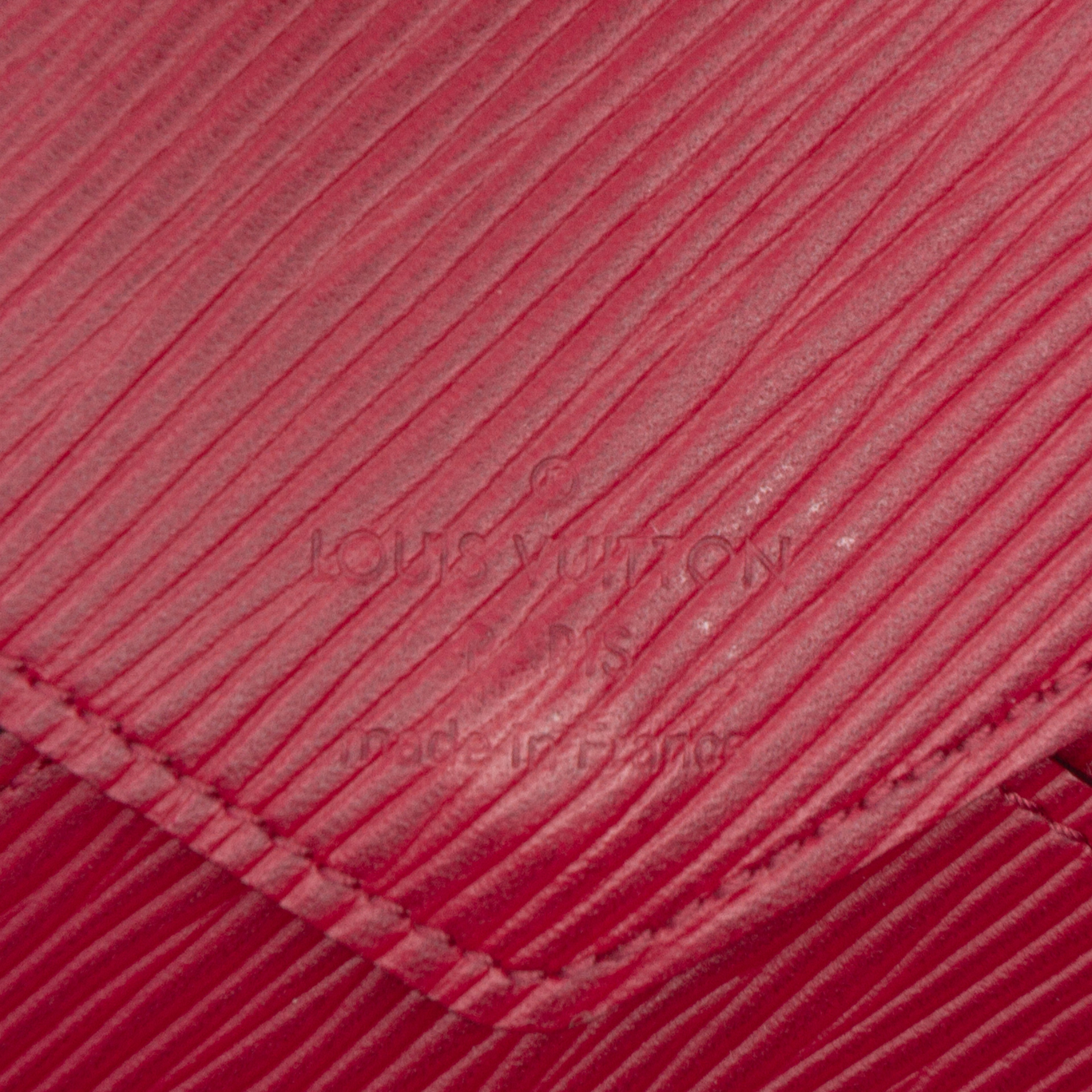 Louis Vuitton Epi Pochette Kirigami Set, från Luxclusif, i färgen pink. Klicka för att öppna bilden i stort format