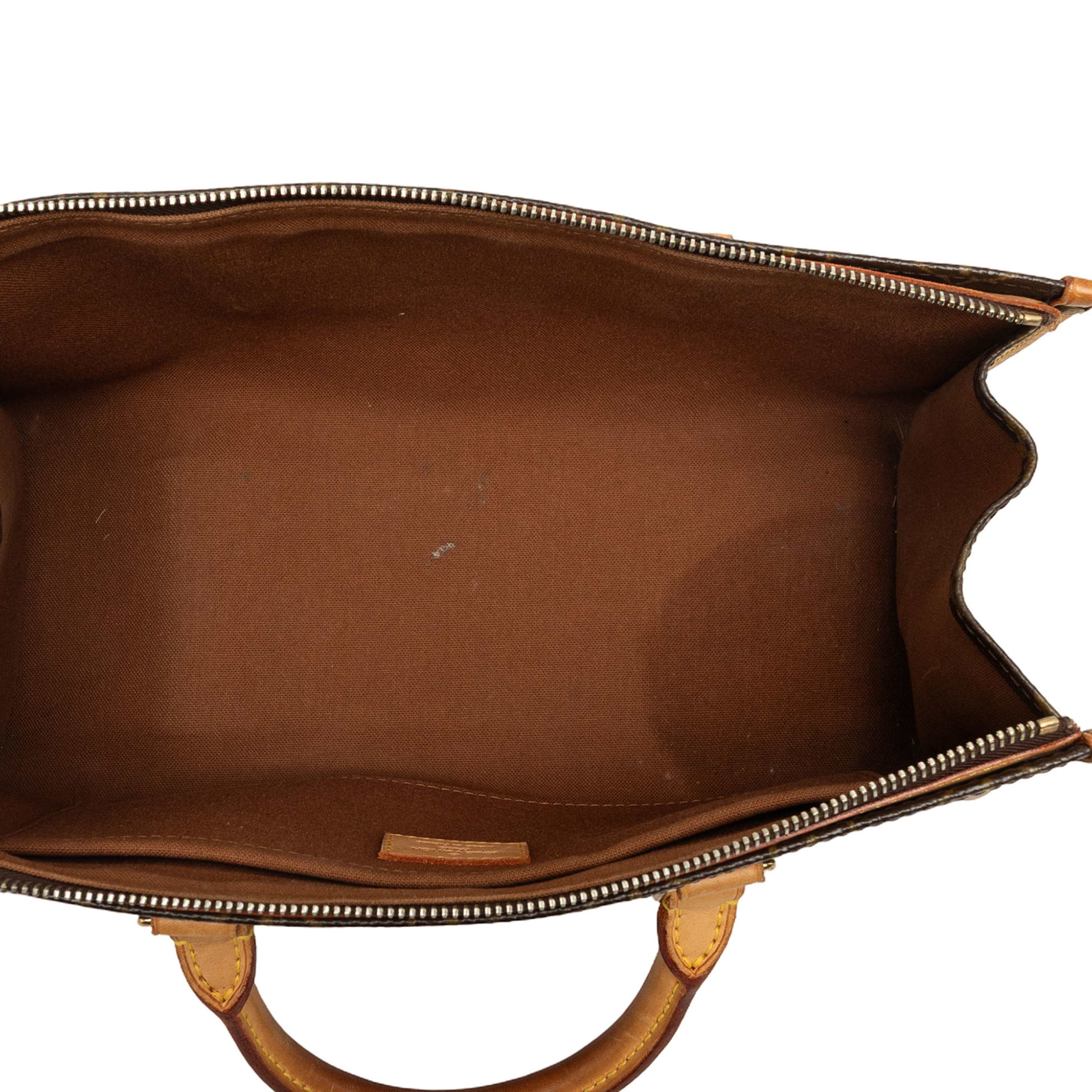 Louis Vuitton Monogram Popincourt, från Luxclusif, i färgen brun. Klicka för att öppna bilden i stort format