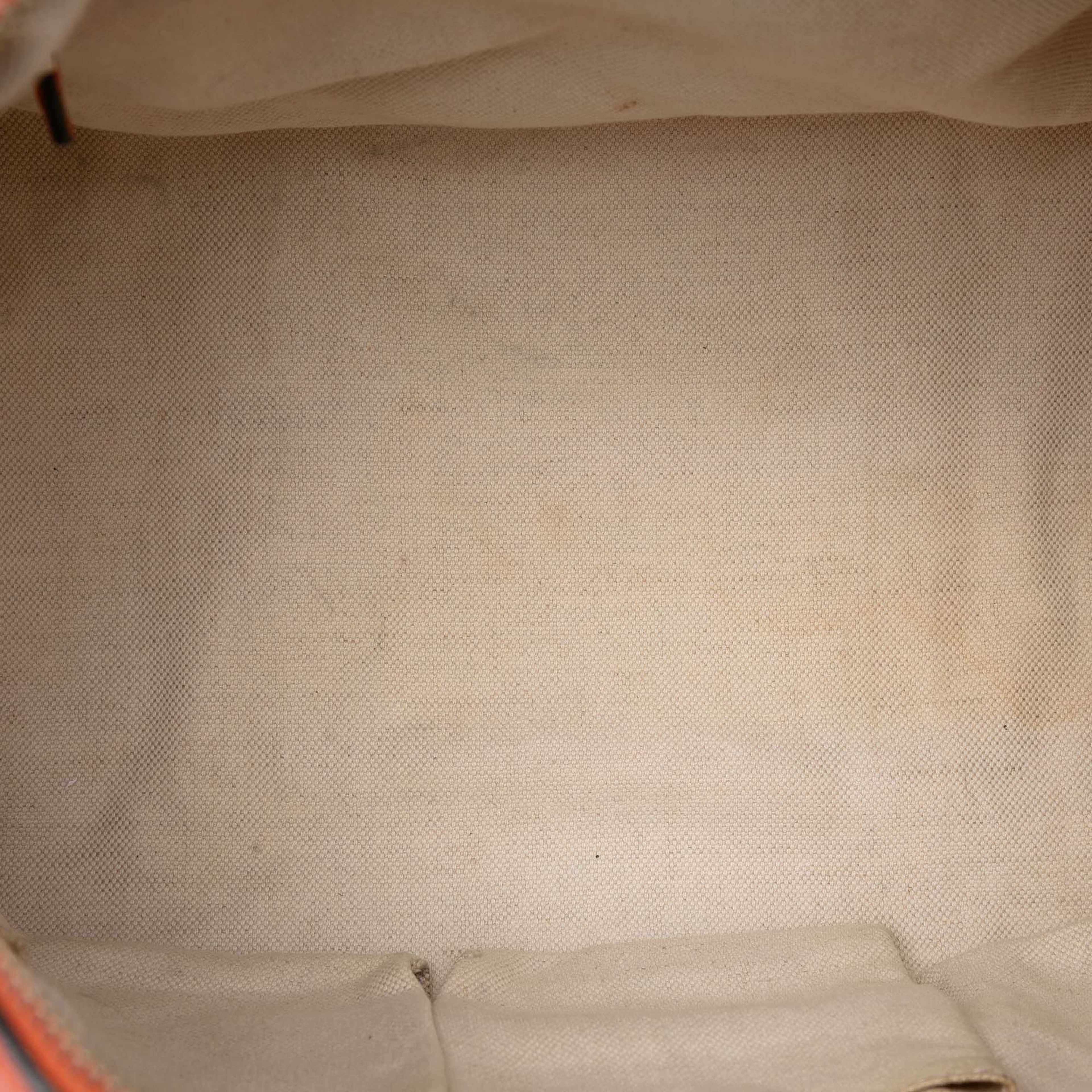 Gucci Medium Gg Canvas Web Joy Boston Bag, från Luxclusif, i färgen beige. Klicka för att öppna bilden i stort format