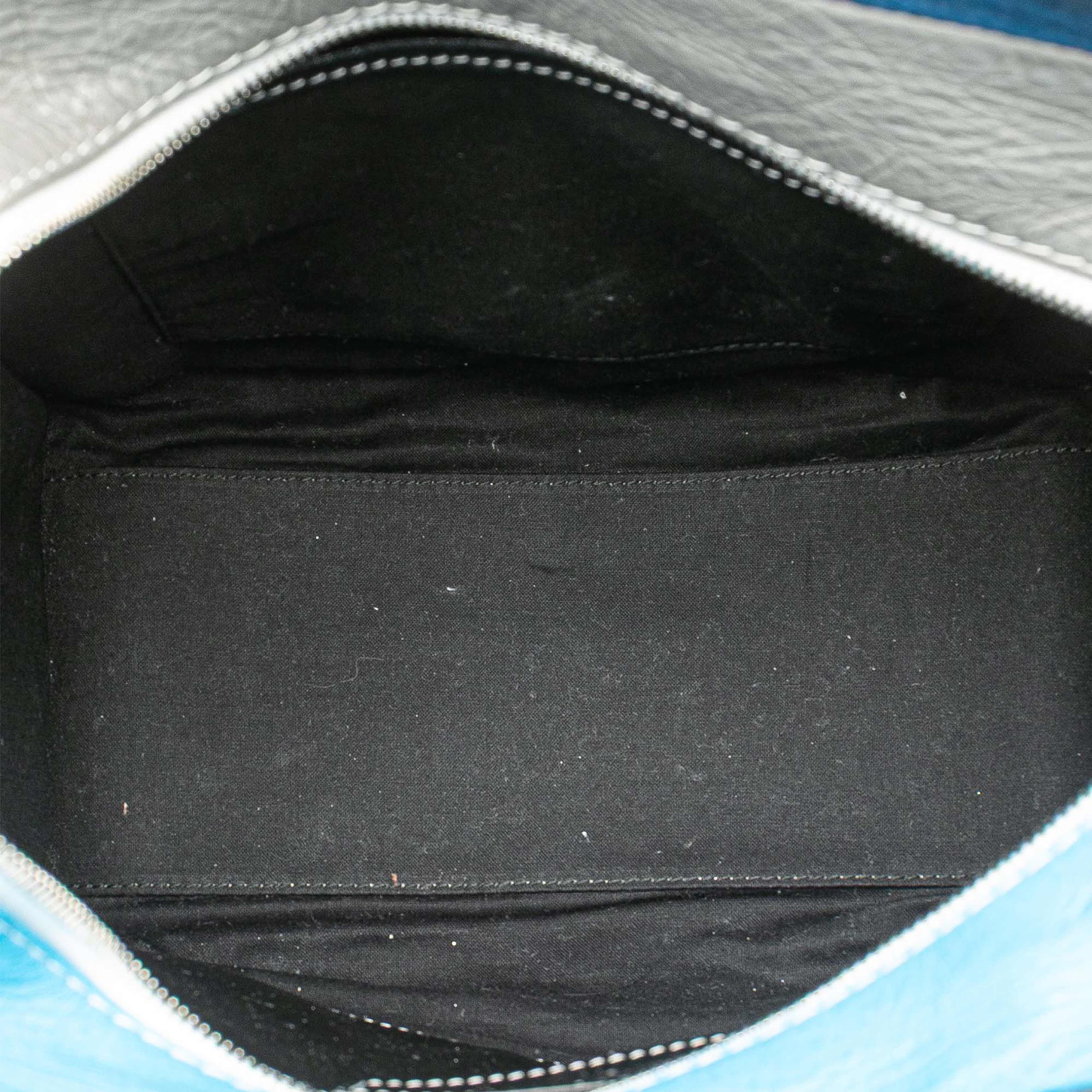 Balenciaga S Lambskin Bazar Shopper Satchel, från Luxclusif, i färgen aqua. Klicka för att öppna bilden i stort format
