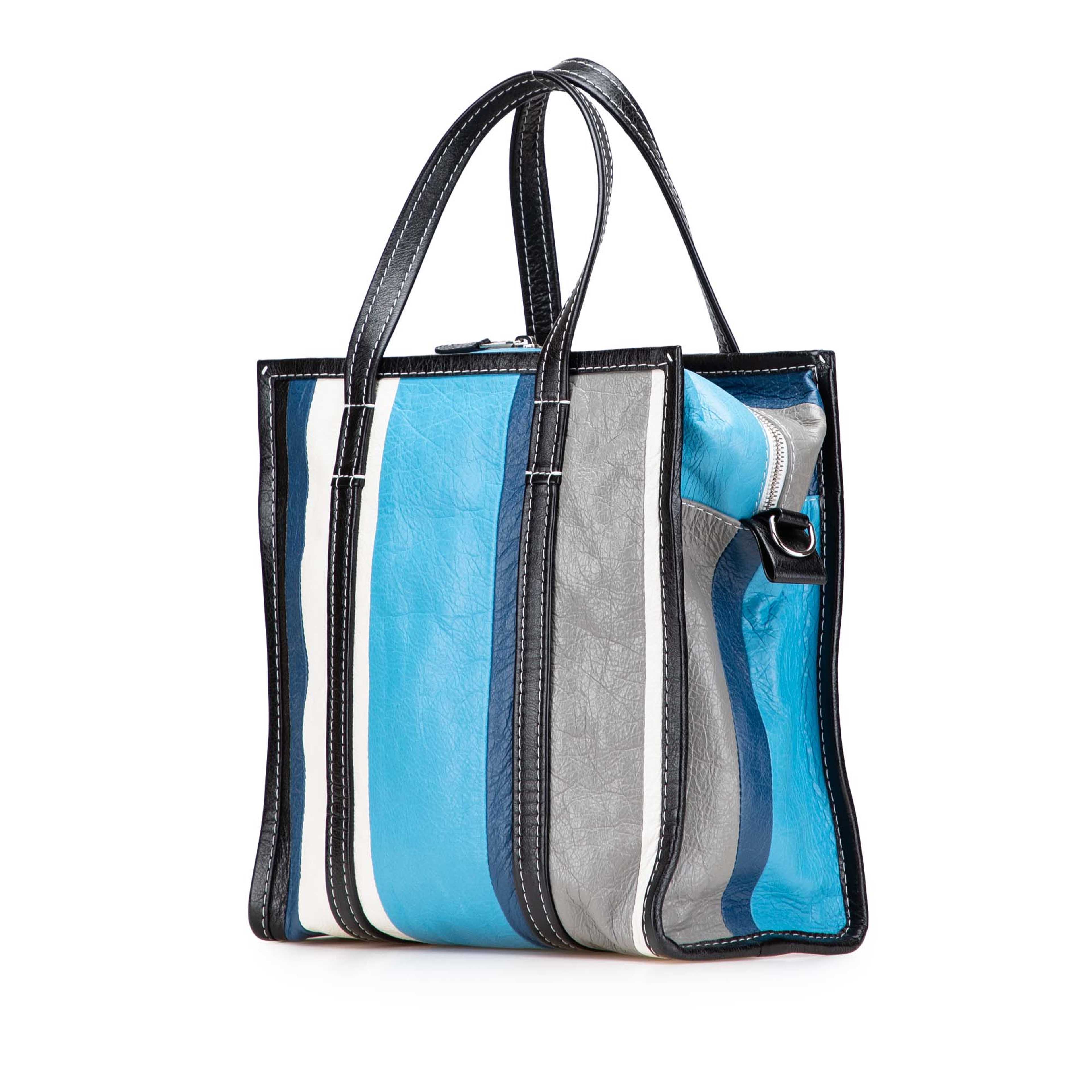 Balenciaga S Lambskin Bazar Shopper Satchel, från Luxclusif, i färgen aqua. Klicka för att öppna bilden i stort format