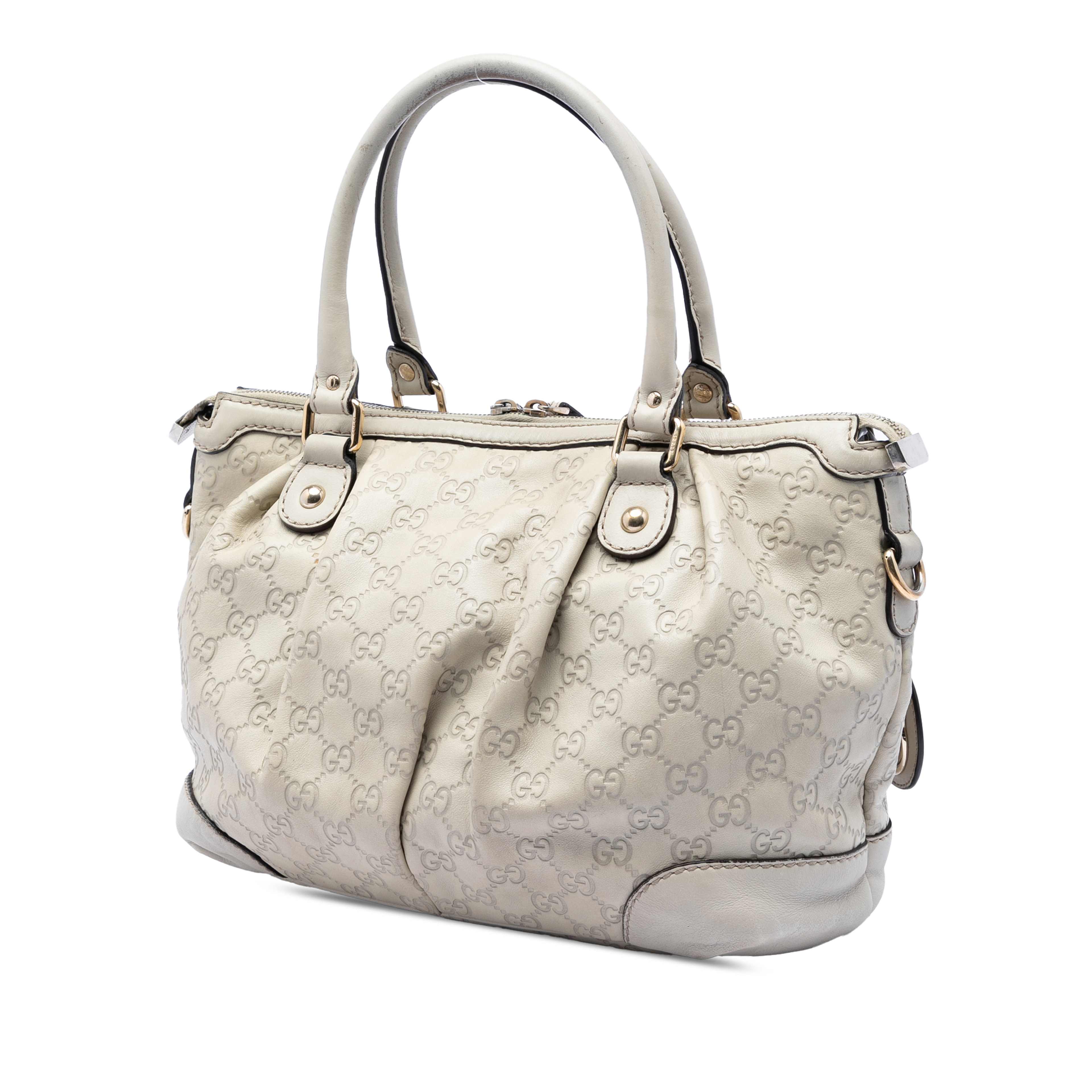 Gucci Guccissima Sukey Satchel, från Luxclusif, i färgen ivory. Klicka för att öppna bilden i stort format