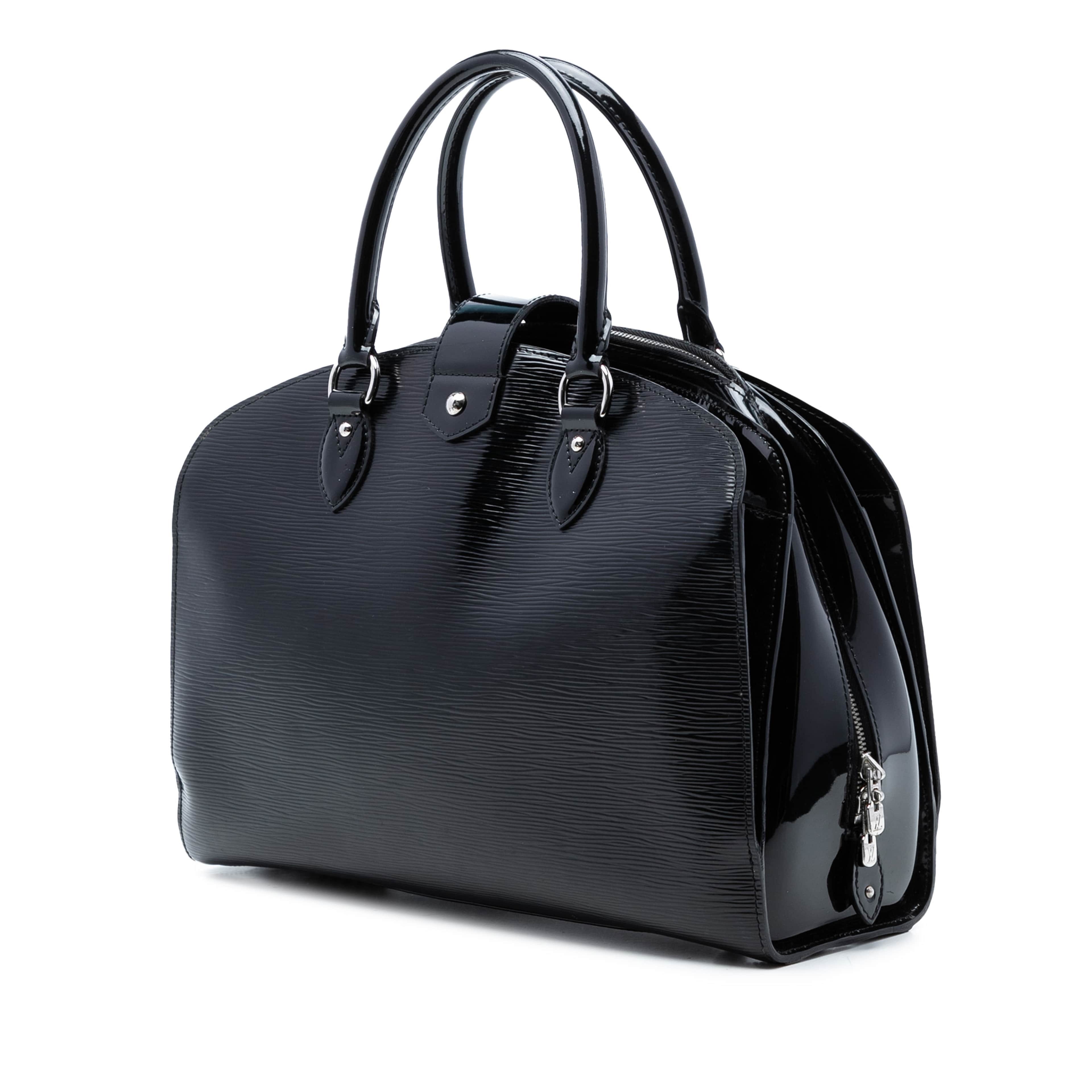 Louis Vuitton Electric Epi Pont Neuf Gm, från Luxclusif, i färgen black. Klicka för att öppna bilden i stort format