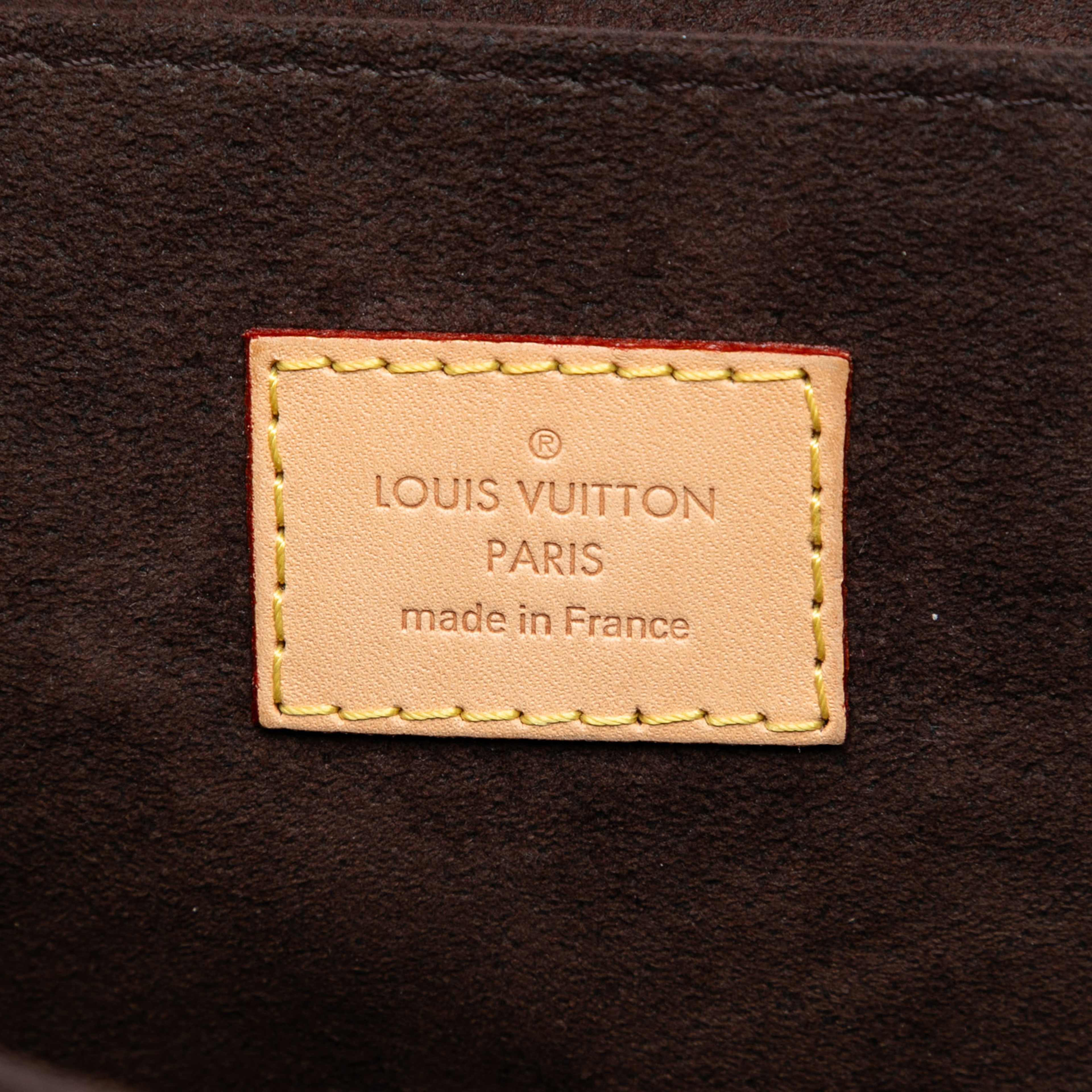 Louis Vuitton Monogram Pochette Metis, från Luxclusif, i färgen brown. Klicka för att öppna bilden i stort format