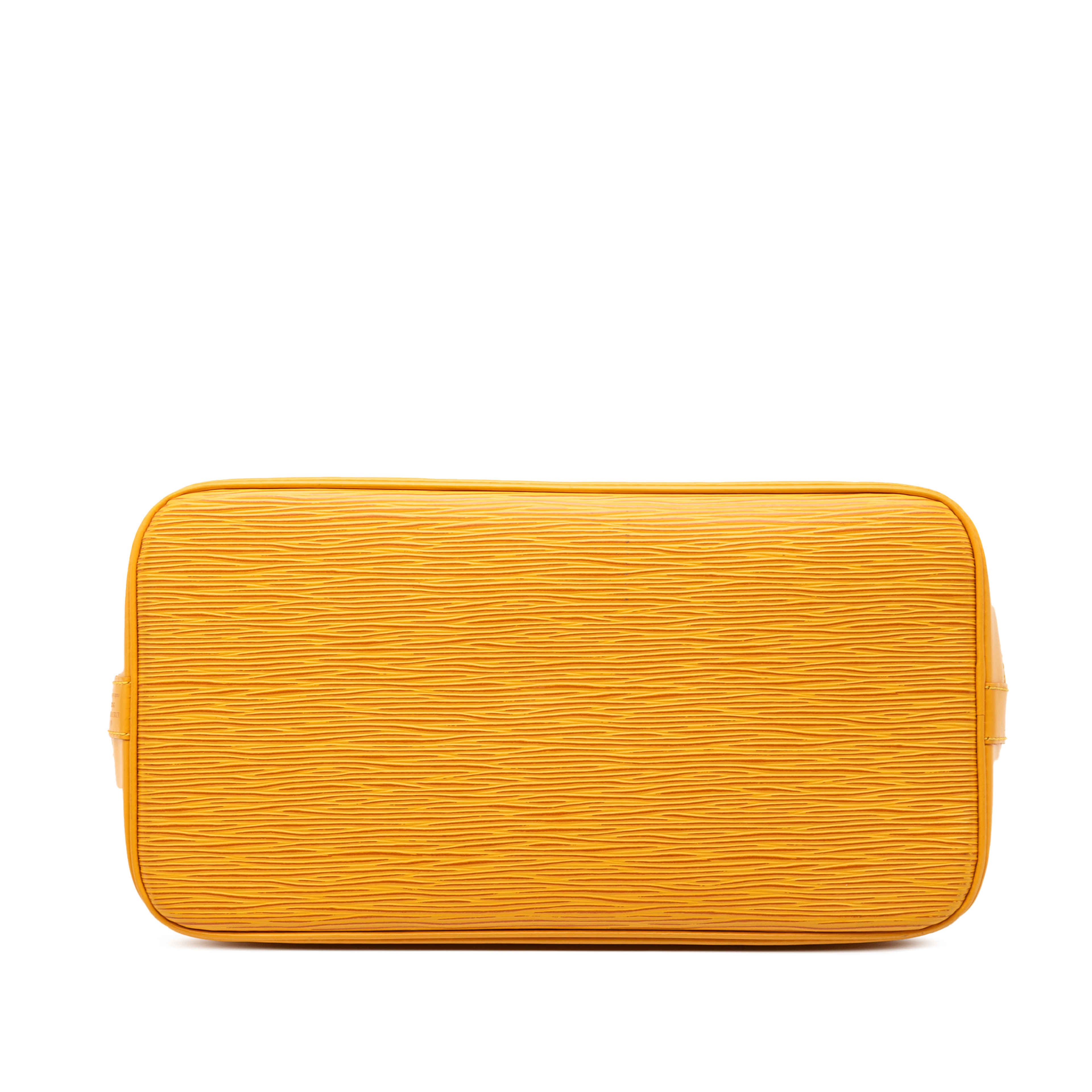 Louis Vuitton Epi Alma Pm, från Luxclusif, i färgen yellow. Klicka för att öppna bilden i stort format