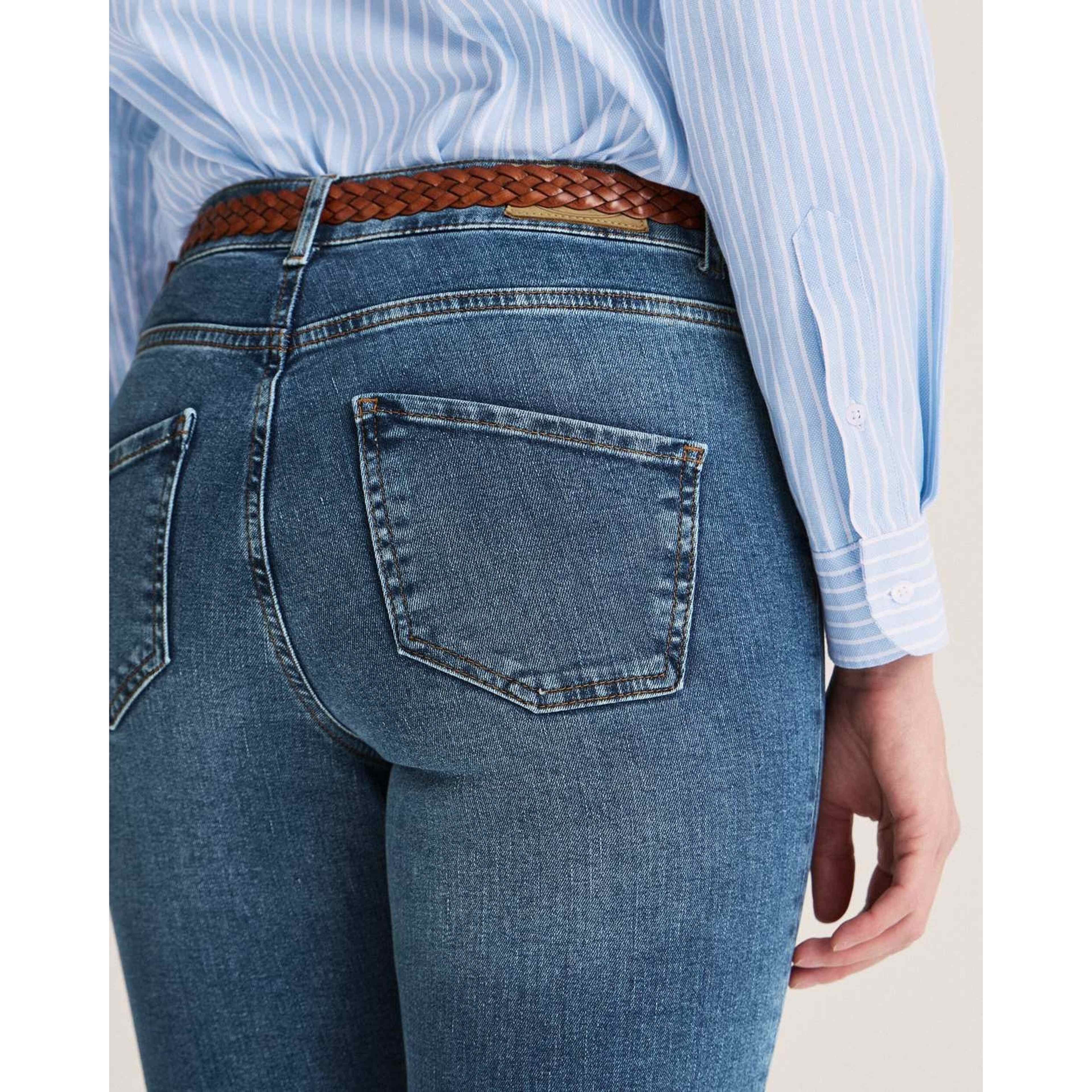 Nora Stonewash, från Newhouse, i färgen blå. Klicka för att öppna bilden i stort format