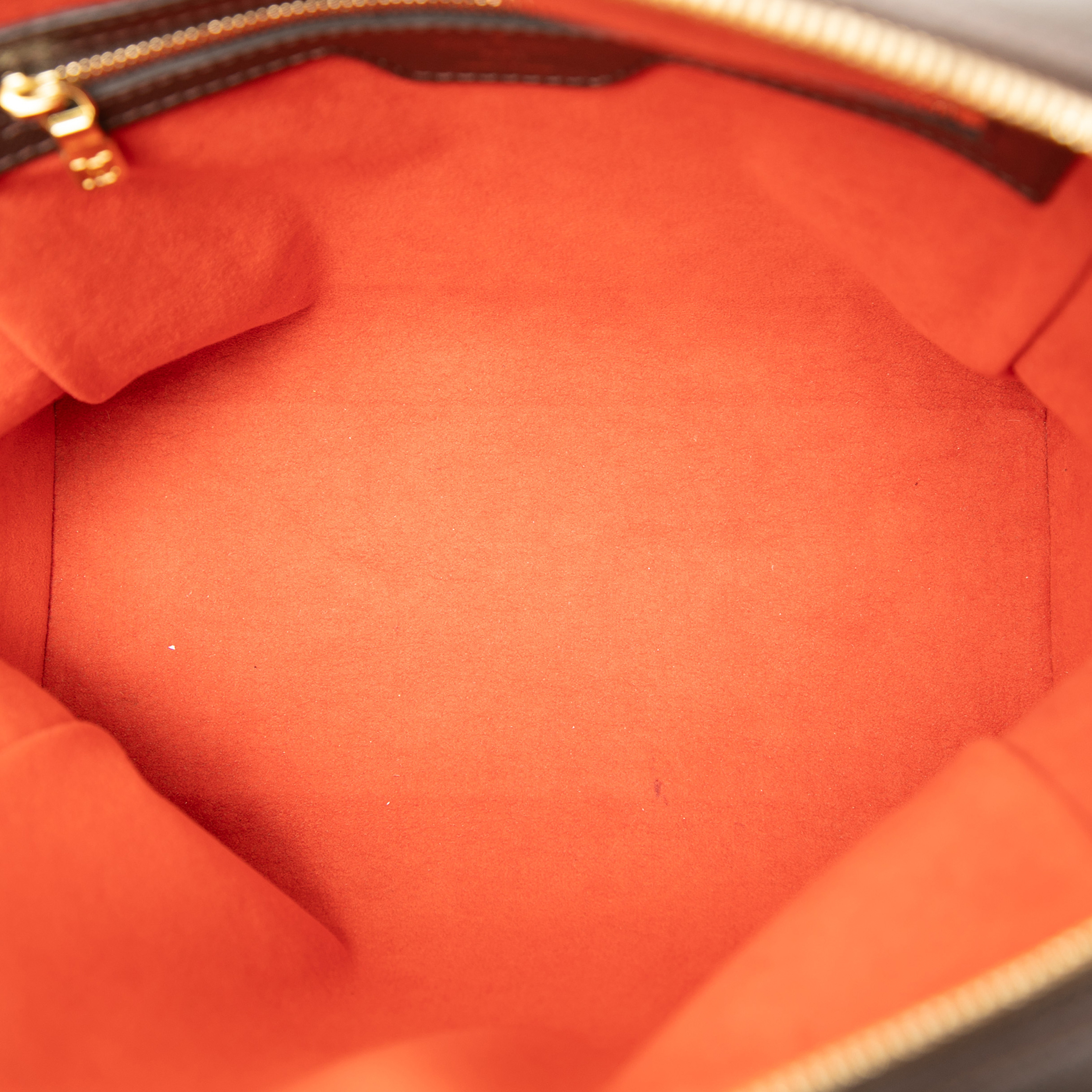 Louis Vuitton Damier Ebene Brera, från Luxclusif, i färgen brown. Klicka för att öppna bilden i stort format