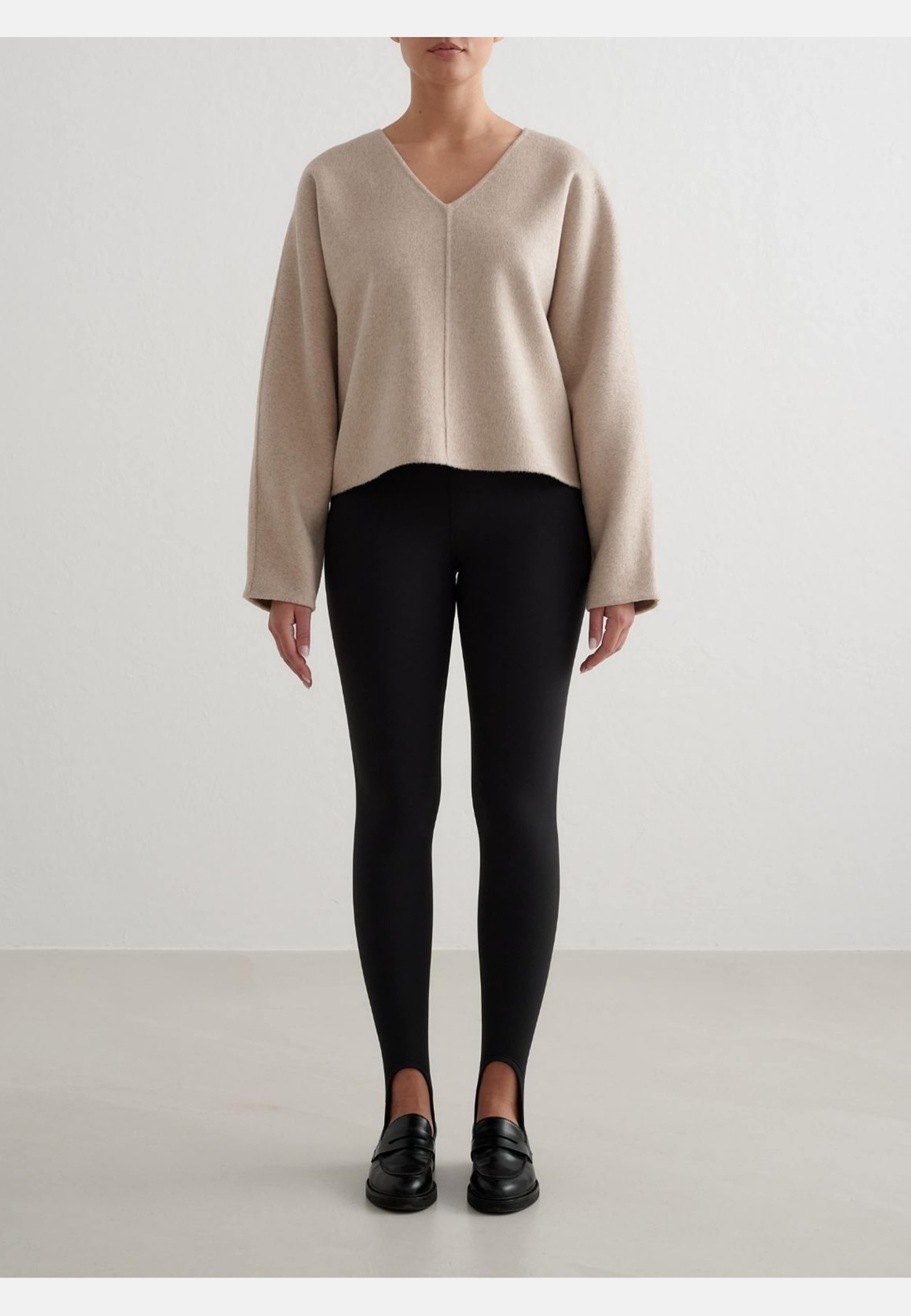 Wool Sweatshirt, från aim'n, i färgen dark clay. Klicka för att öppna bilden i stort format