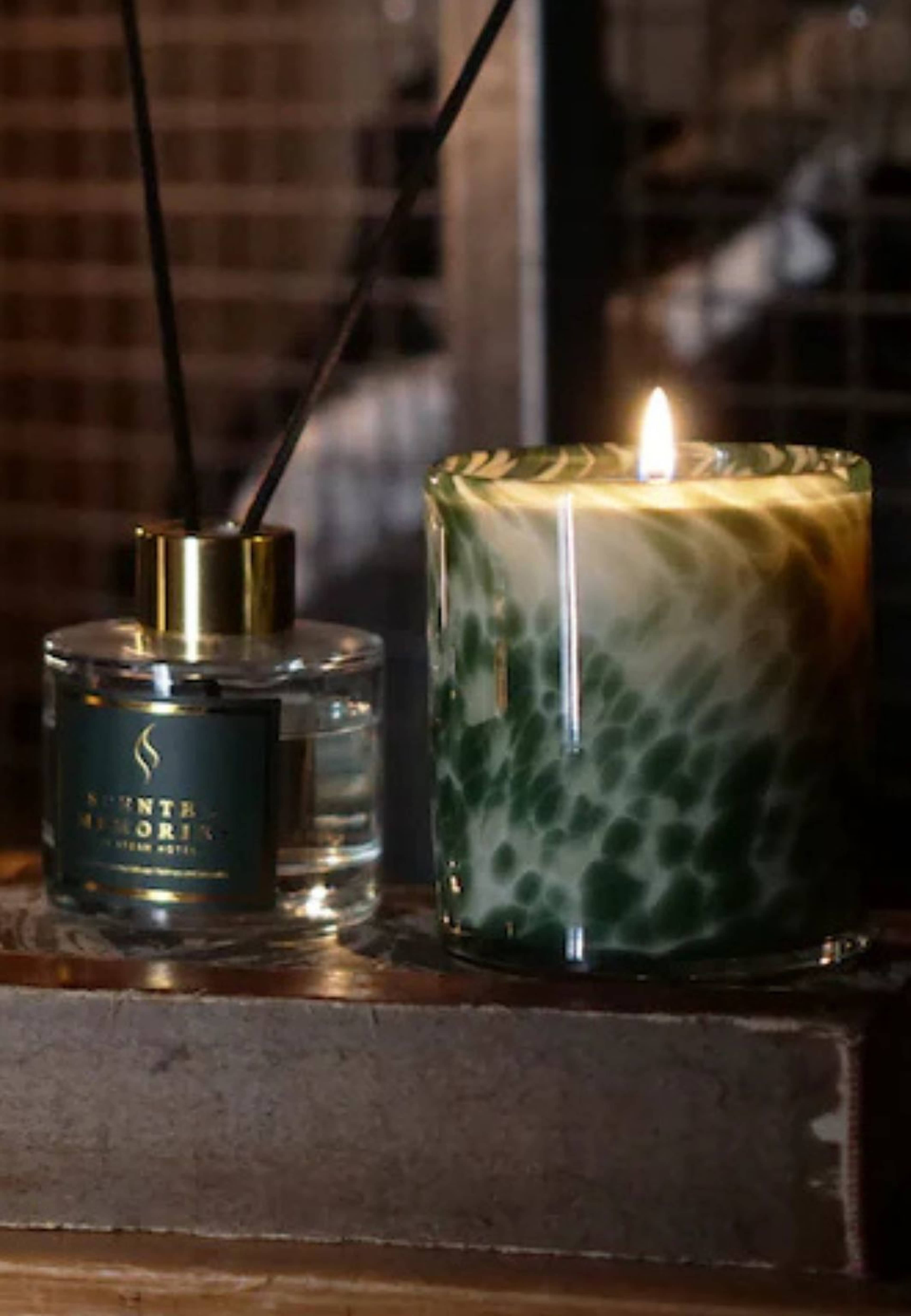 Scented Memories By Steam Hotel - Doftljus, från Home of ESS, i färgen multicolor. Klicka för att öppna bilden i stort format