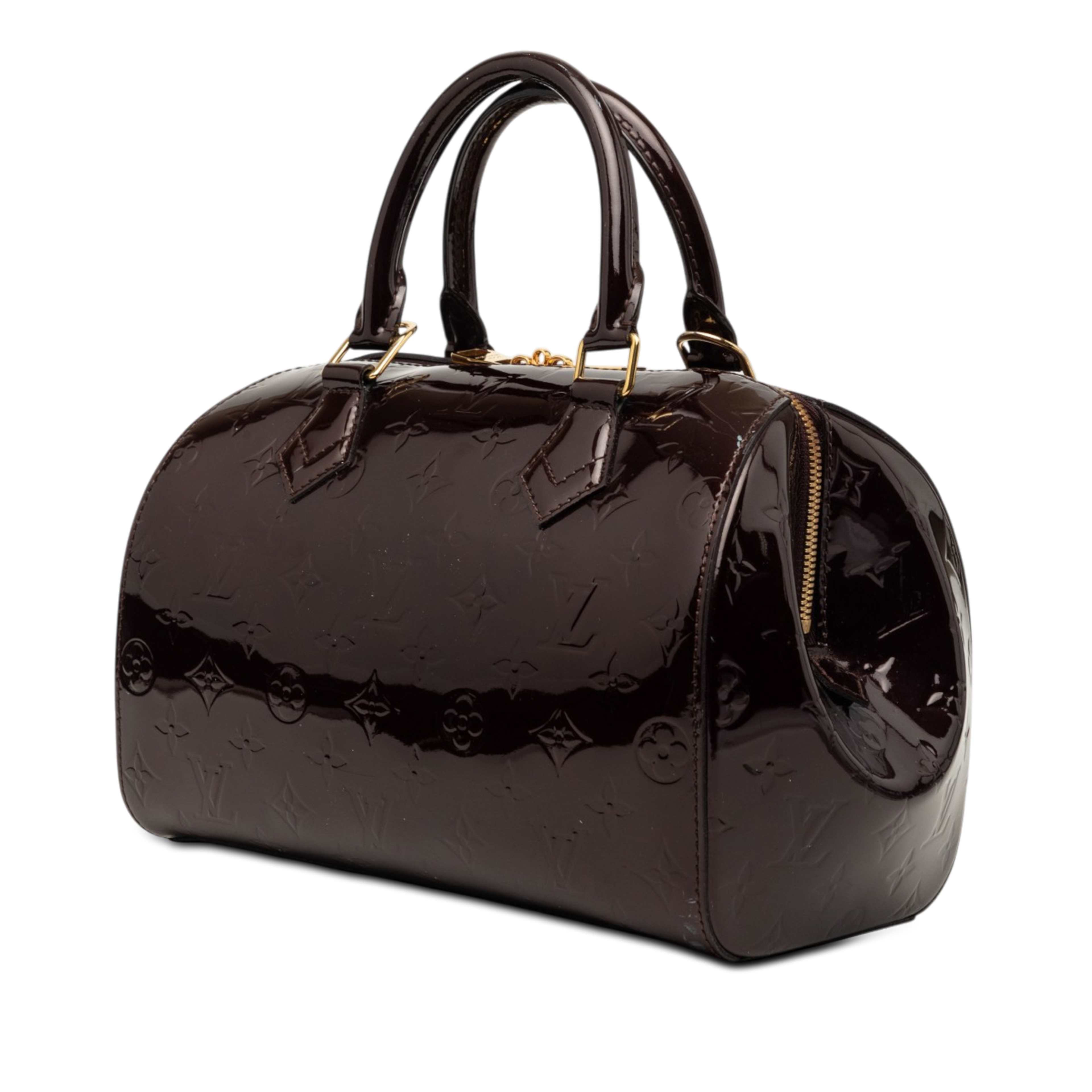 Louis Vuitton Monogram Vernis Montana, från Luxclusif, i färgen purpur. Klicka för att öppna bilden i stort format
