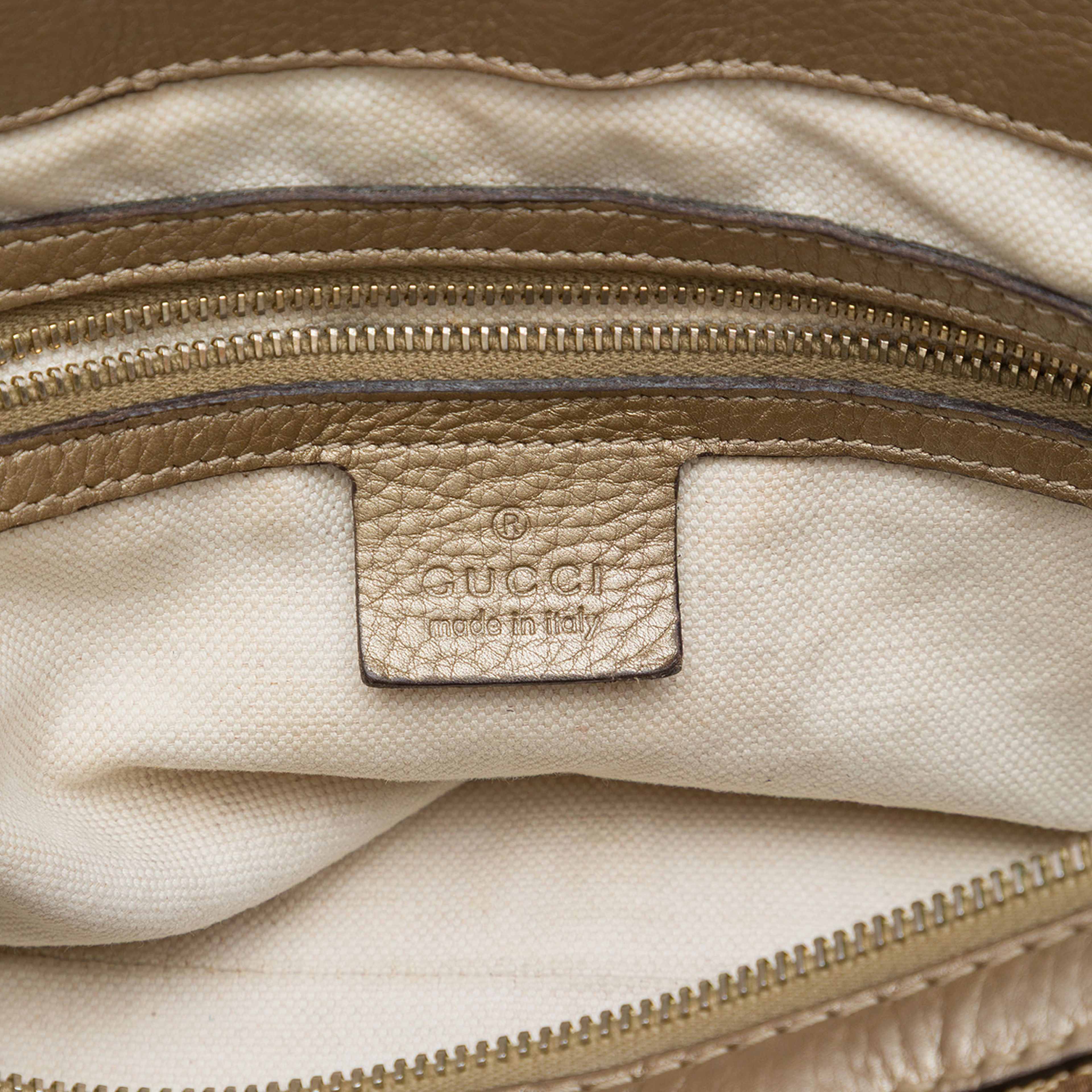 Gucci Gg Canvas Bella Satchel, från Luxclusif, i färgen beige. Klicka för att öppna bilden i stort format