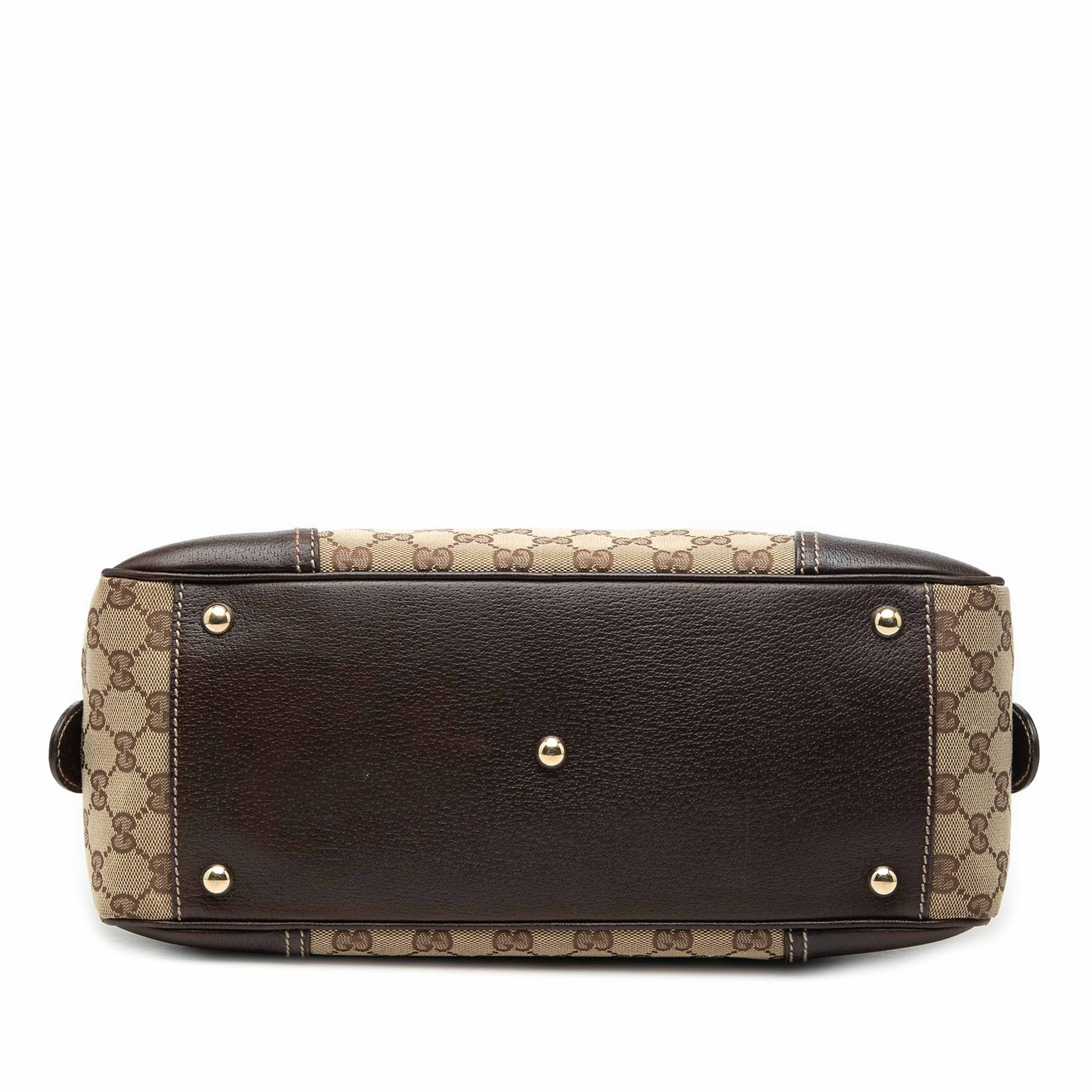 Gucci Gg Canvas Princy Shoulder Bag, från Luxclusif, i färgen beige. Klicka för att öppna bilden i stort format