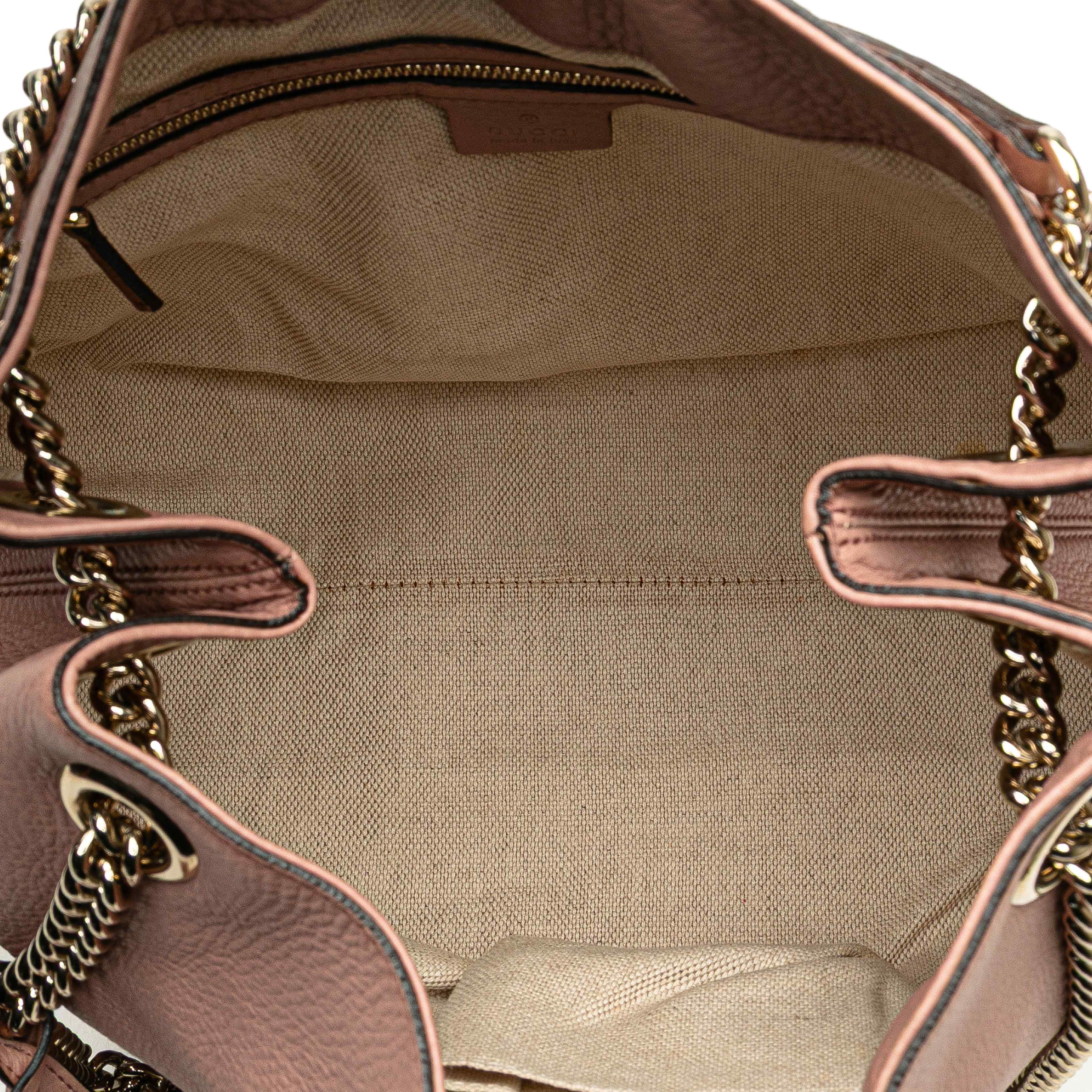 Gucci Medium Leather Soho Chain Tote, från Luxclusif, i färgen pink. Klicka för att öppna bilden i stort format