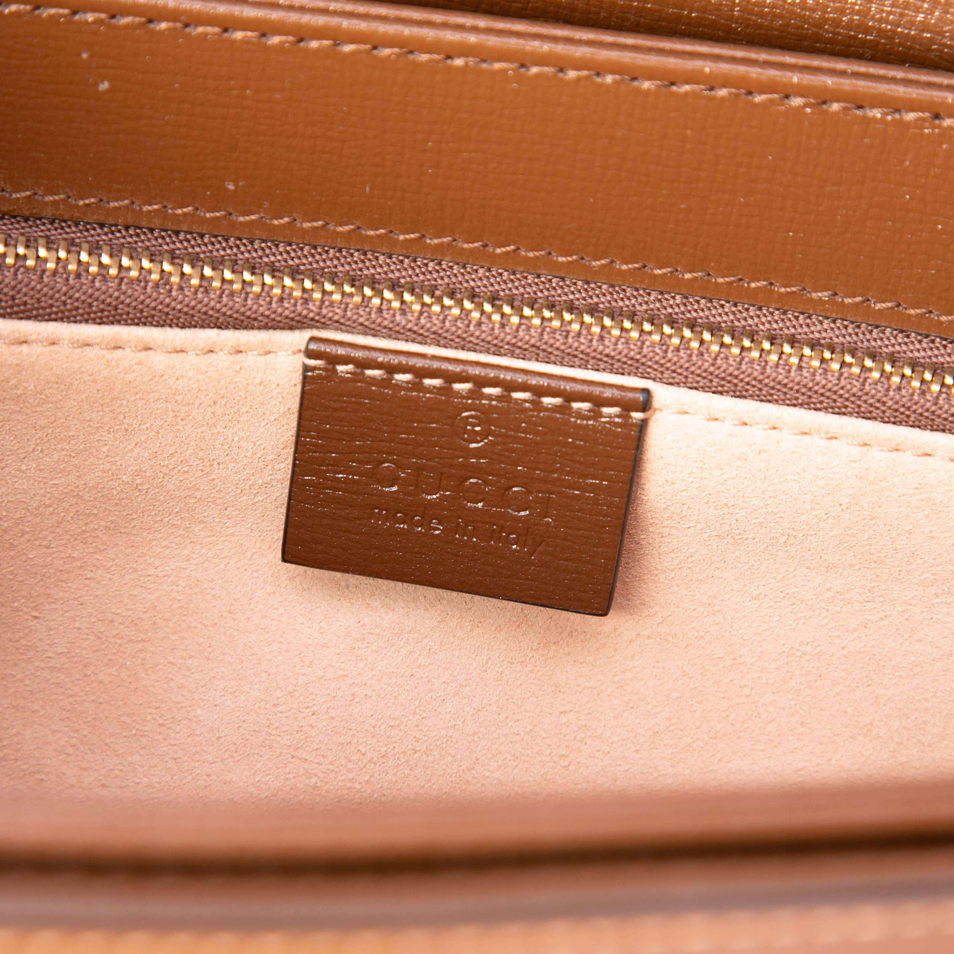 Gucci Medium Leather Horsebit 1955 Shoulder Bag, från Luxclusif, i färgen brun. Klicka för att öppna bilden i stort format