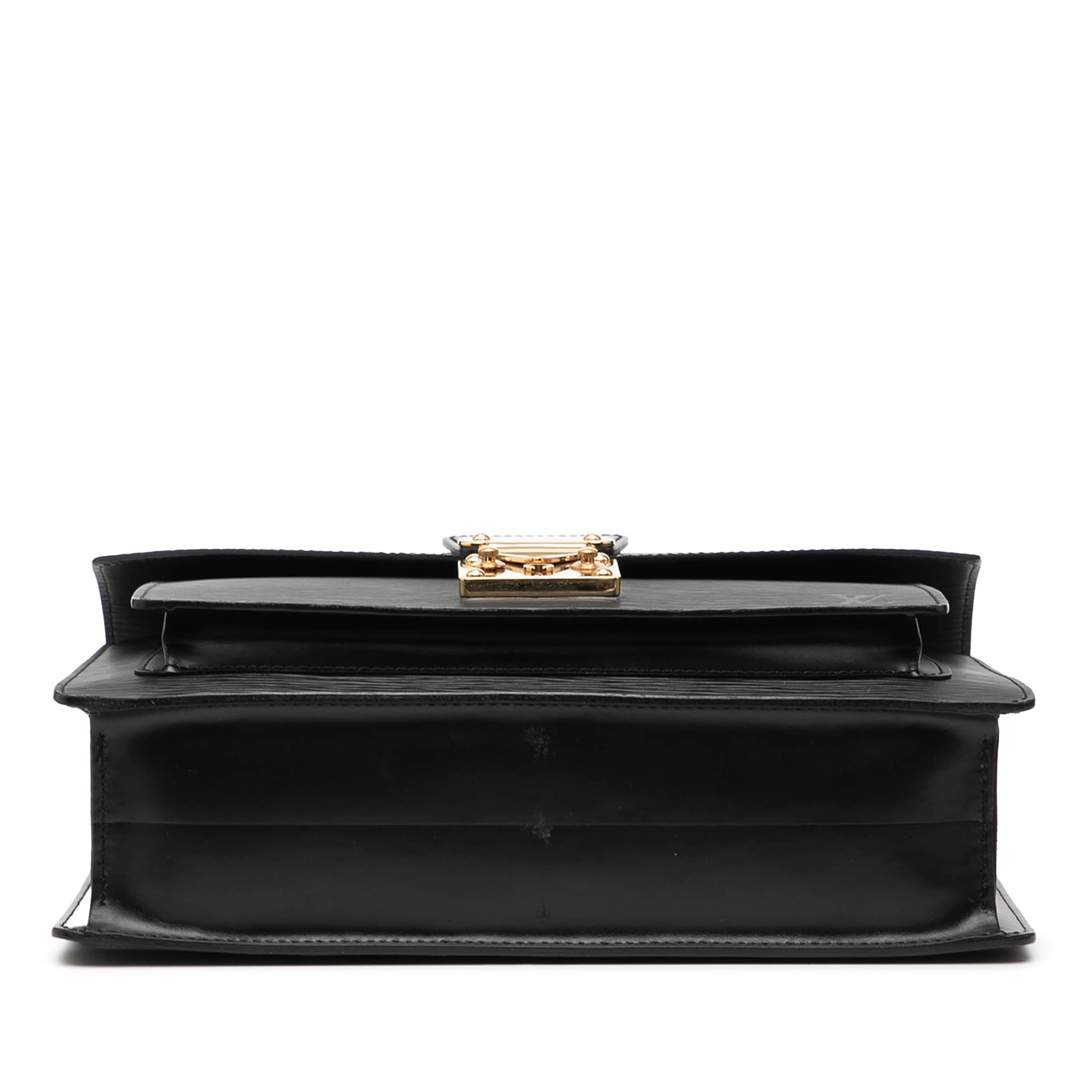 Louis Vuitton Epi Monceau 28, från Luxclusif, i färgen black. Klicka för att öppna bilden i stort format