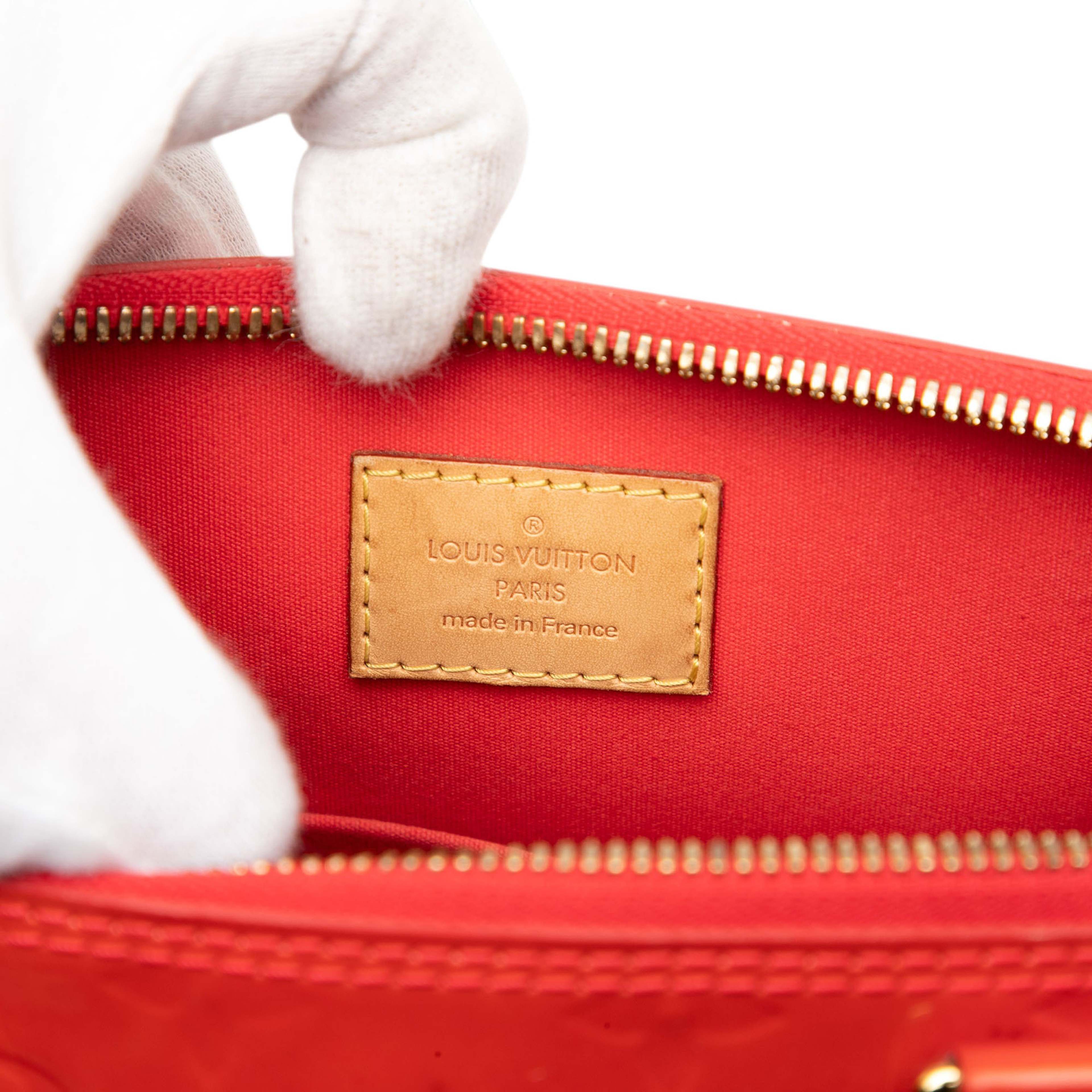 Louis Vuitton Monogram Vernis Alma Pm, från Luxclusif, i färgen orange. Klicka för att öppna bilden i stort format