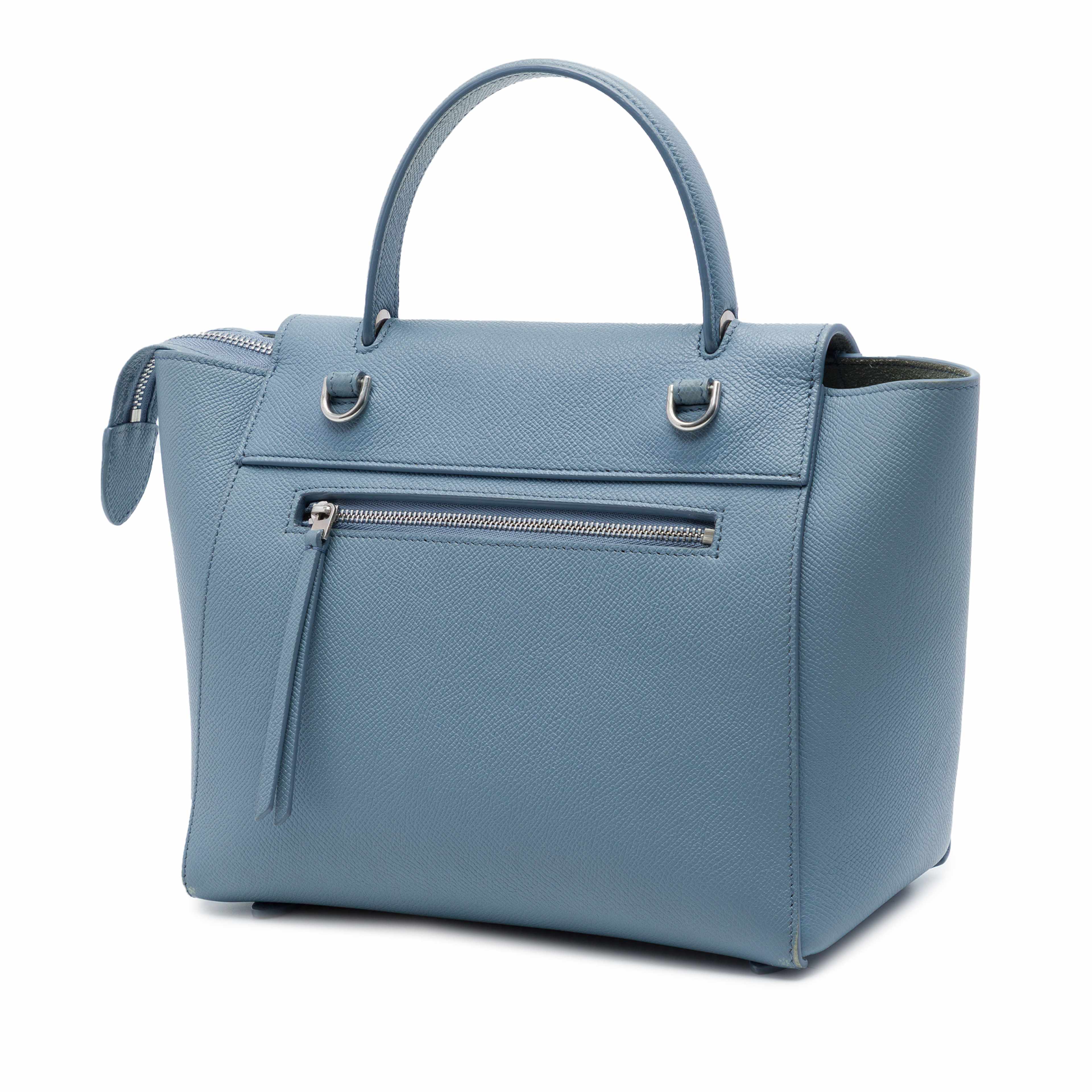 Celine Micro Grained Calfskin Belt Bag, från Luxclusif, i färgen blå. Klicka för att öppna bilden i stort format
