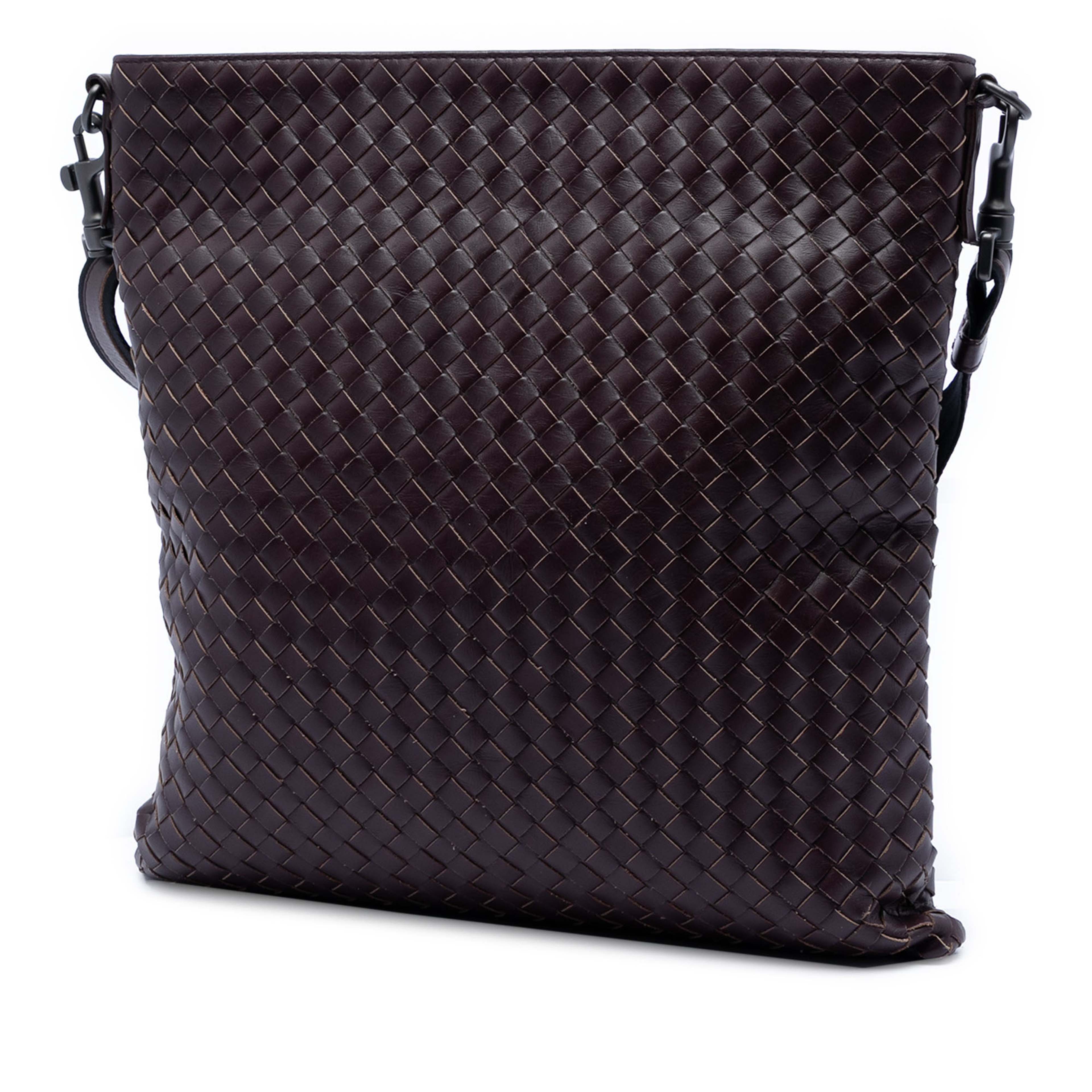 Bottega Veneta Nappa Intrecciato Vn Crossbody, från Luxclusif, i färgen brun. Klicka för att öppna bilden i stort format