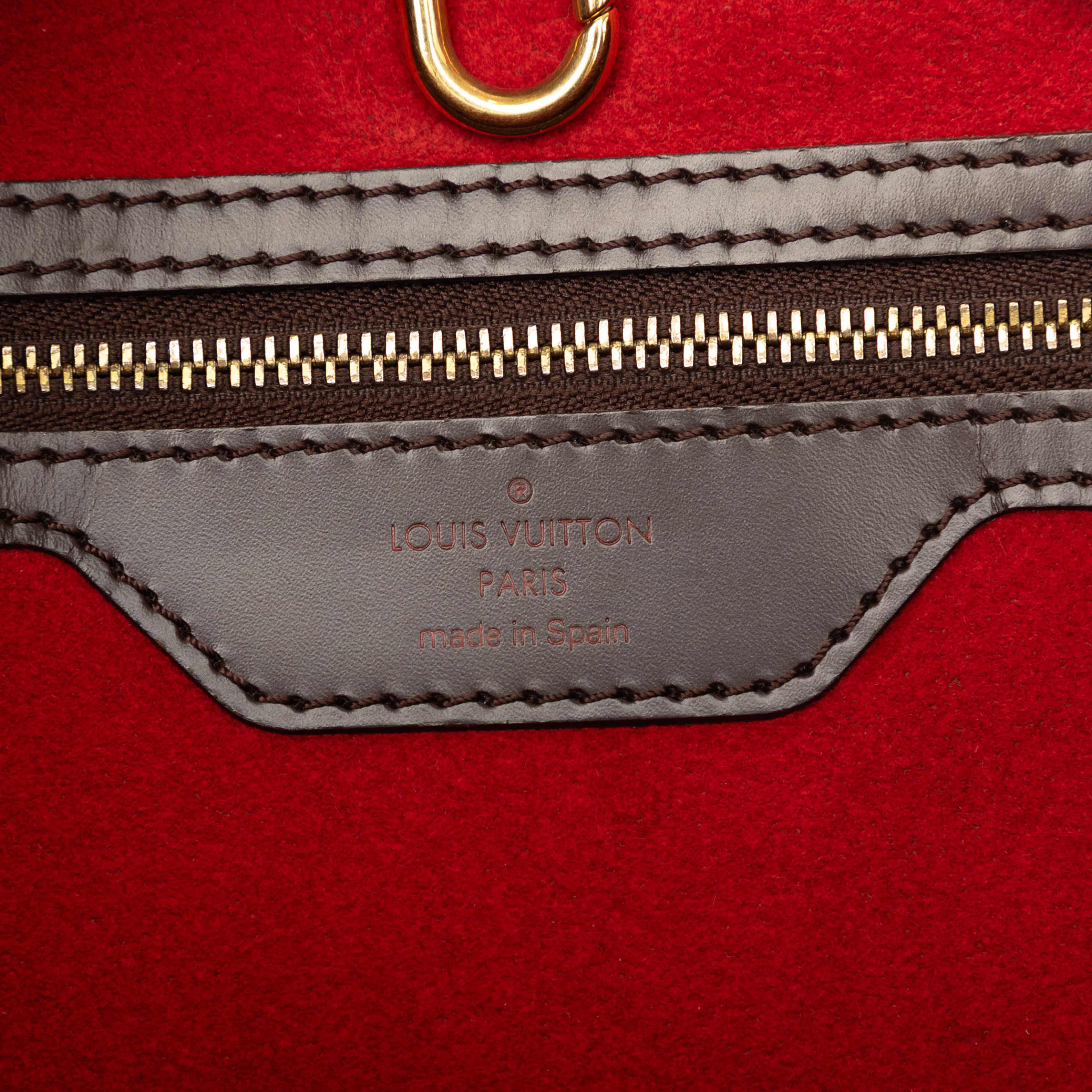 Louis Vuitton Damier Ebene Hampstead Mm, från Luxclusif, i färgen brown. Klicka för att öppna bilden i stort format