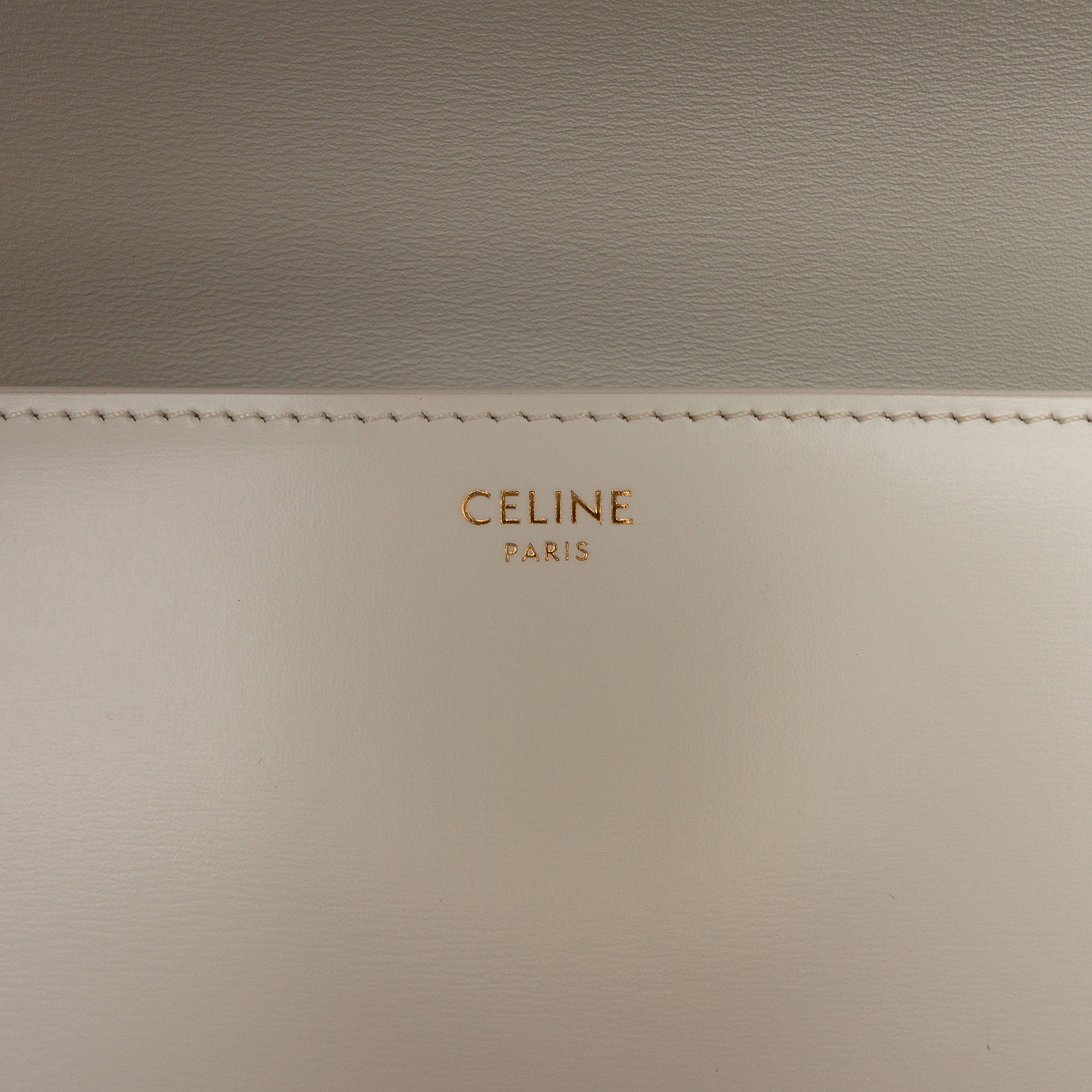 Celine Classique Shiny Calfskin Triomphe Crossbody, från Luxclusif, i färgen white. Klicka för att öppna bilden i stort format