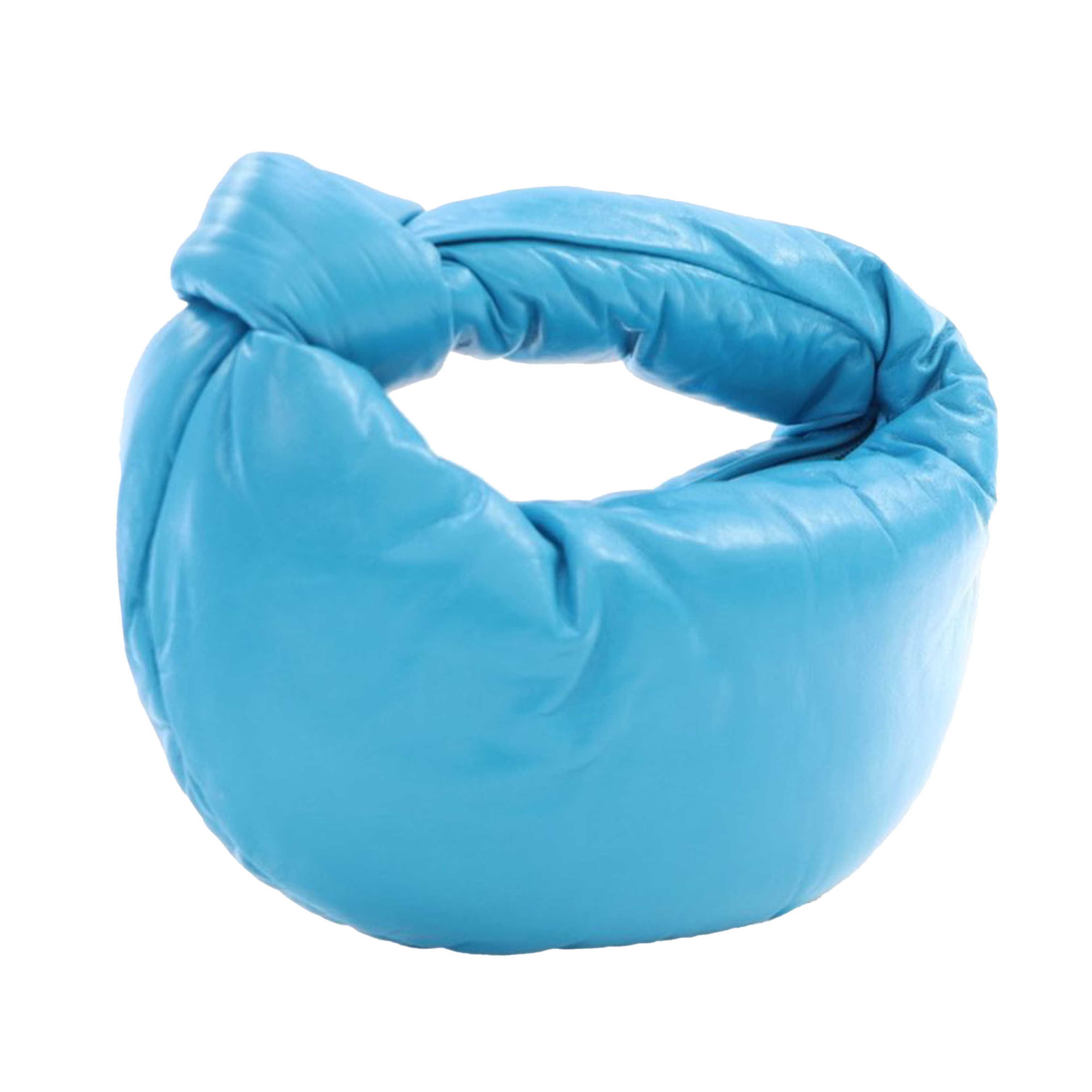 Bottega Veneta Mini Nappa Puffy Jodie, från Luxclusif, i färgen light blue. Klicka för att öppna bilden i stort format