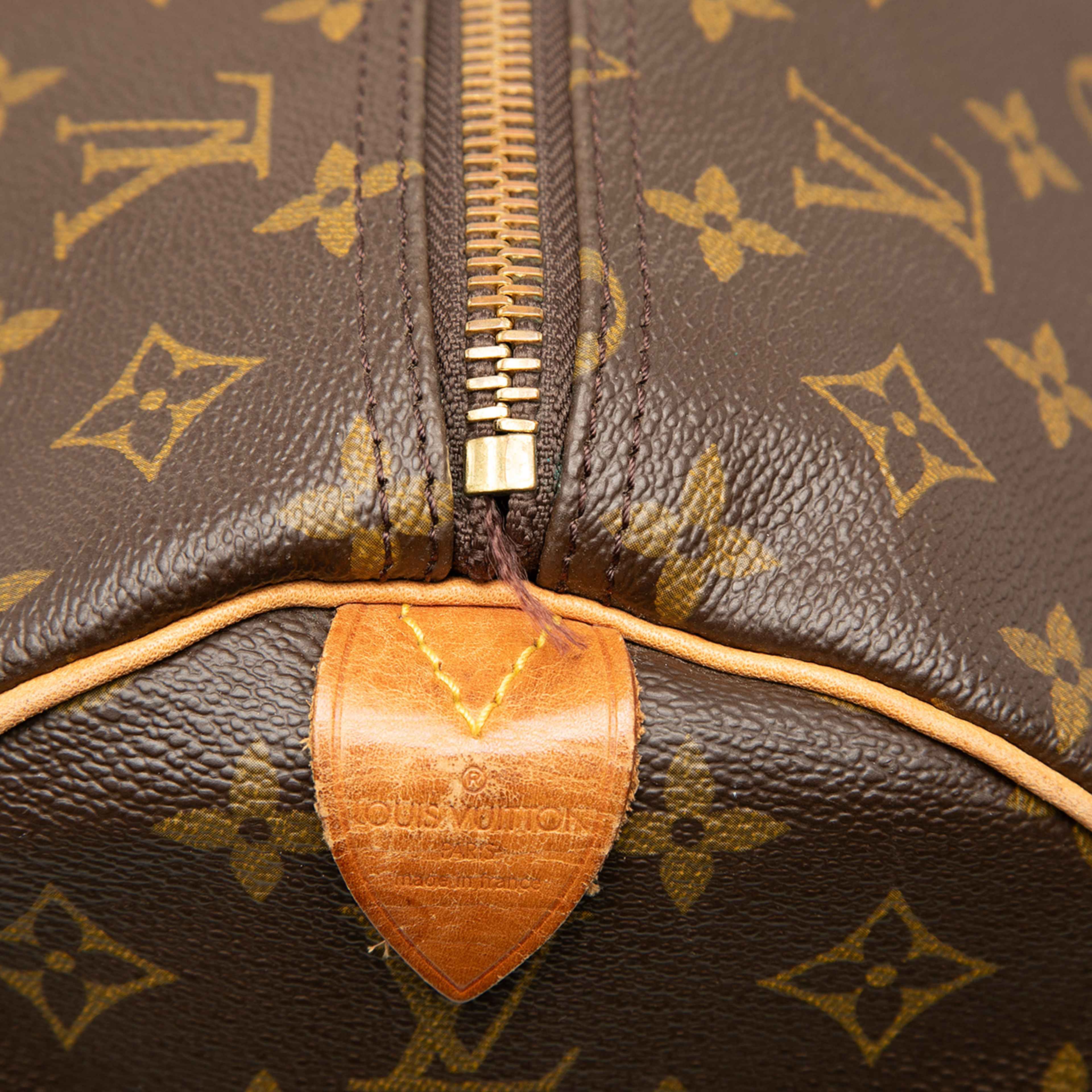 Louis Vuitton Monogram Keepall 60, från Luxclusif, i färgen brun. Klicka för att öppna bilden i stort format